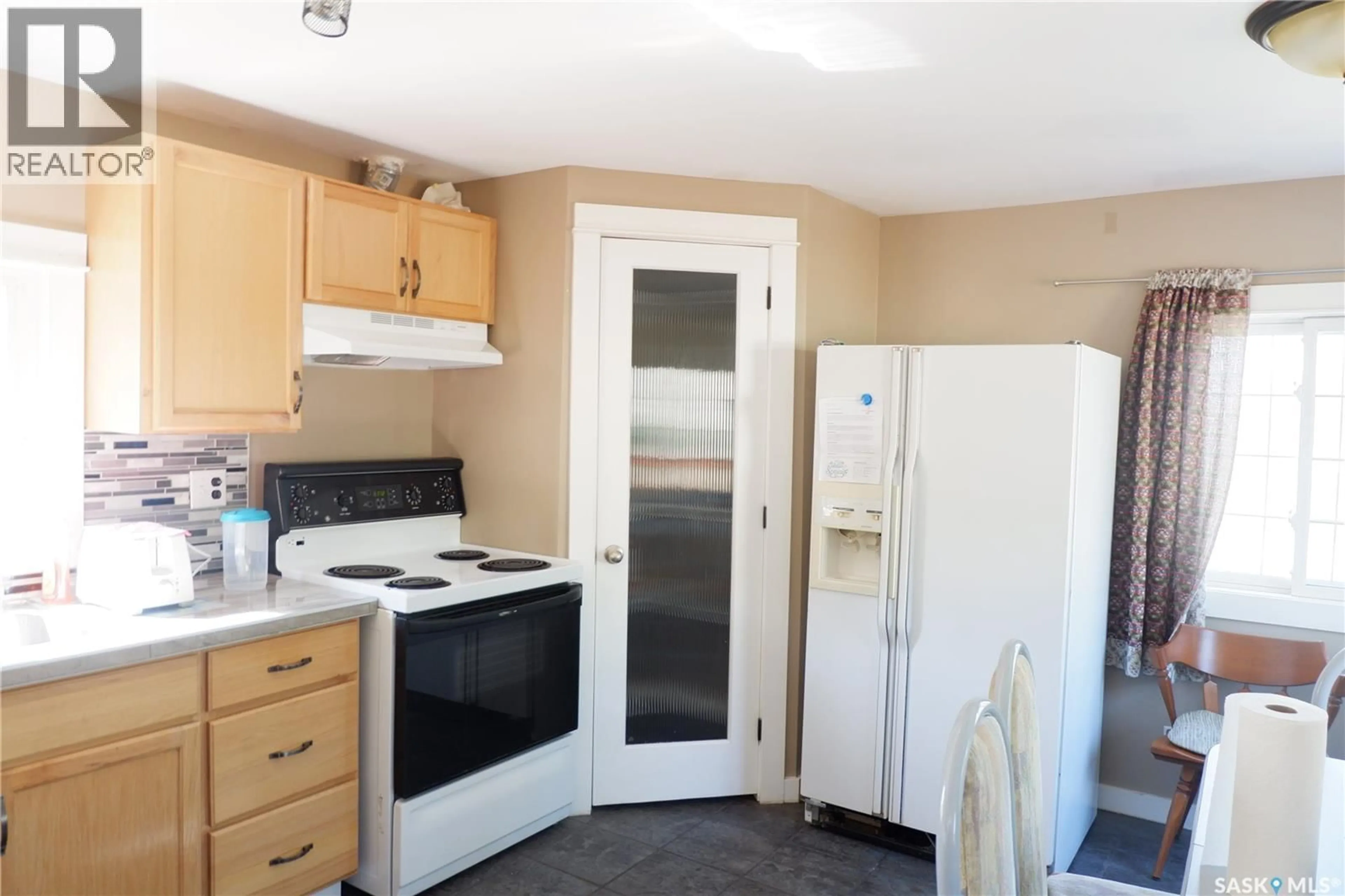 Standard kitchen, unknown for 123 3RD STREET, Lafleche Saskatchewan S0H2K0