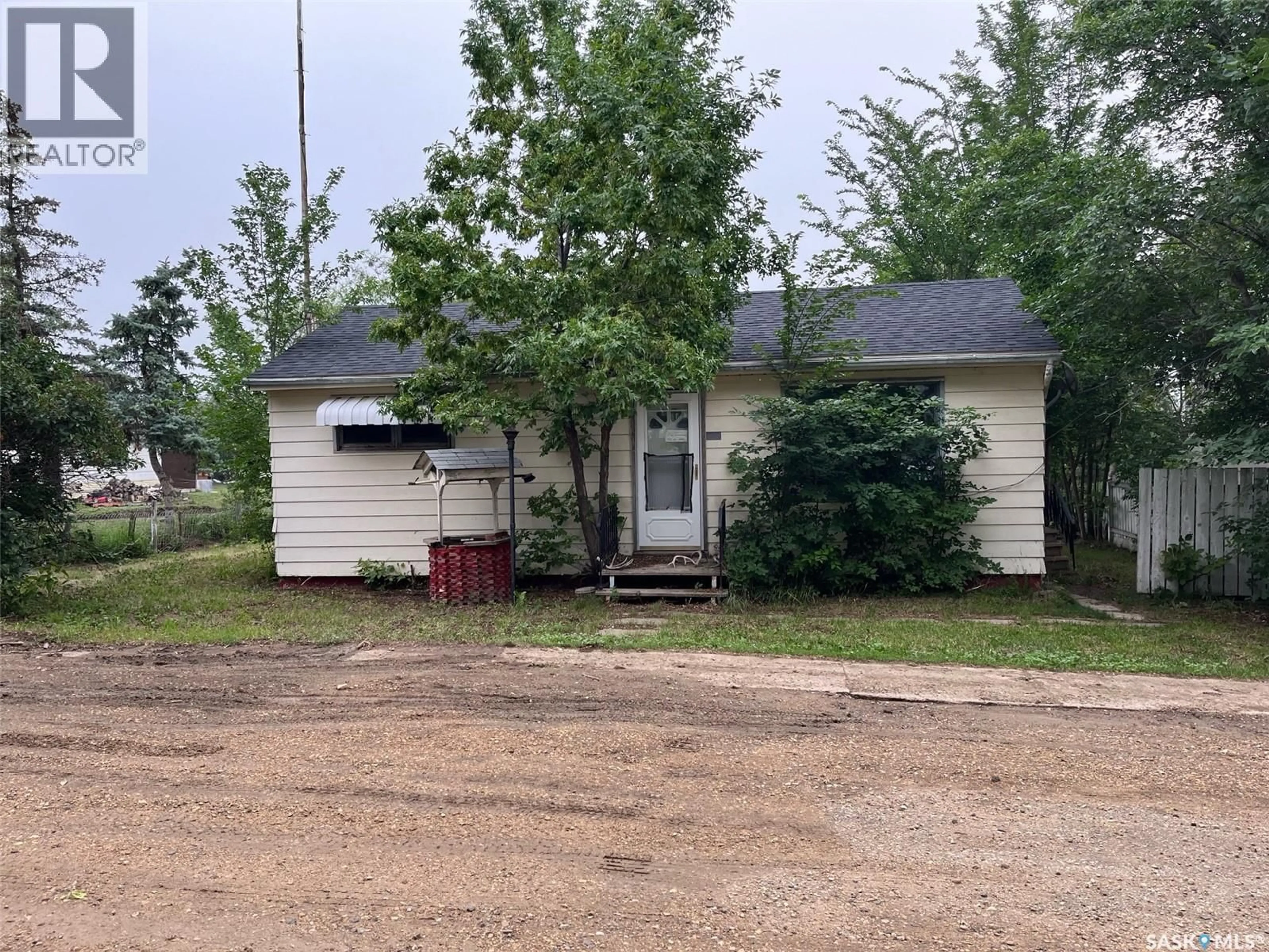 Shed for 211 2ND STREET, Lafleche Saskatchewan S0H2K0