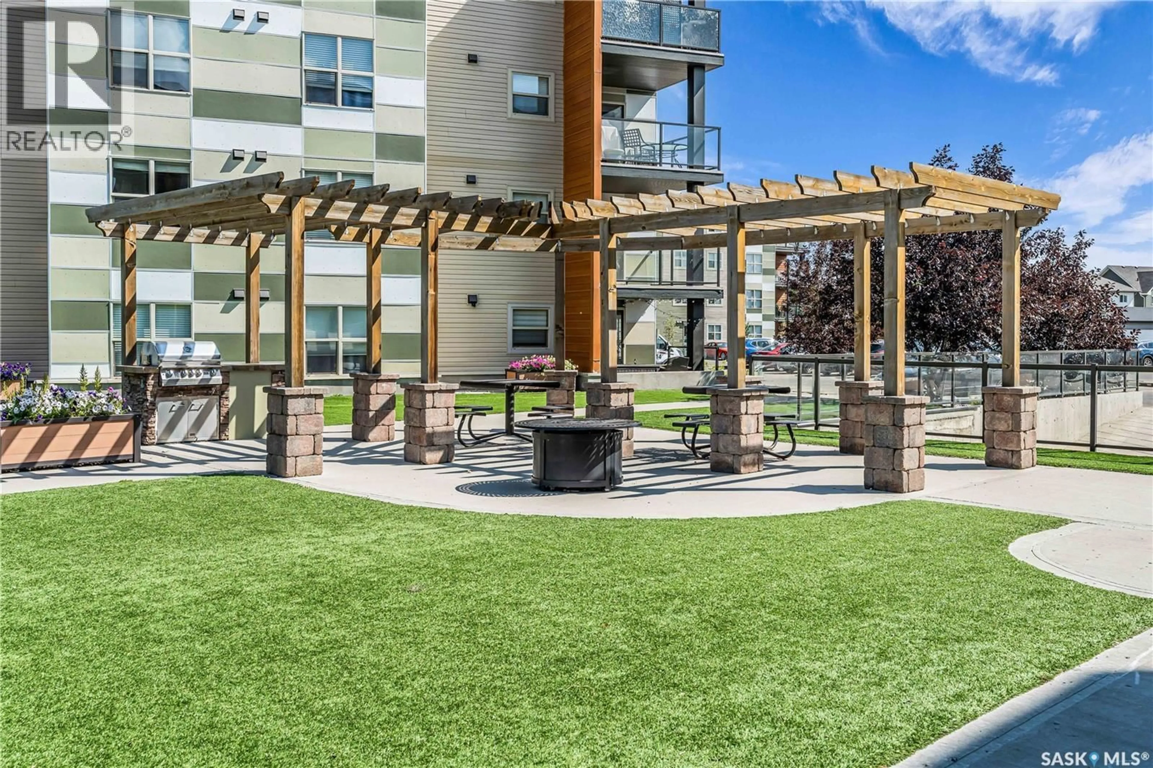 Patio, unknown for 5500 - 2206 MITCHINSON WAY, Regina Saskatchewan S4W0N9