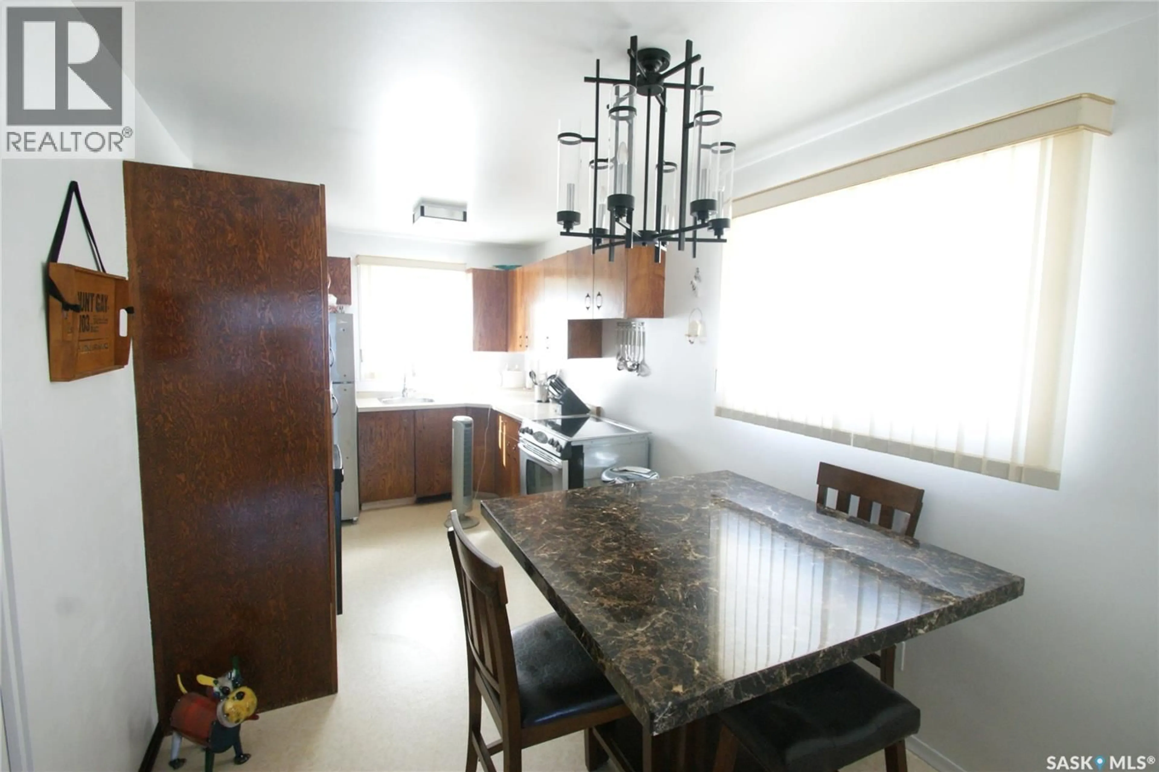 Unknown for 3209 33RD STREET, Saskatoon Saskatchewan S7L4R1