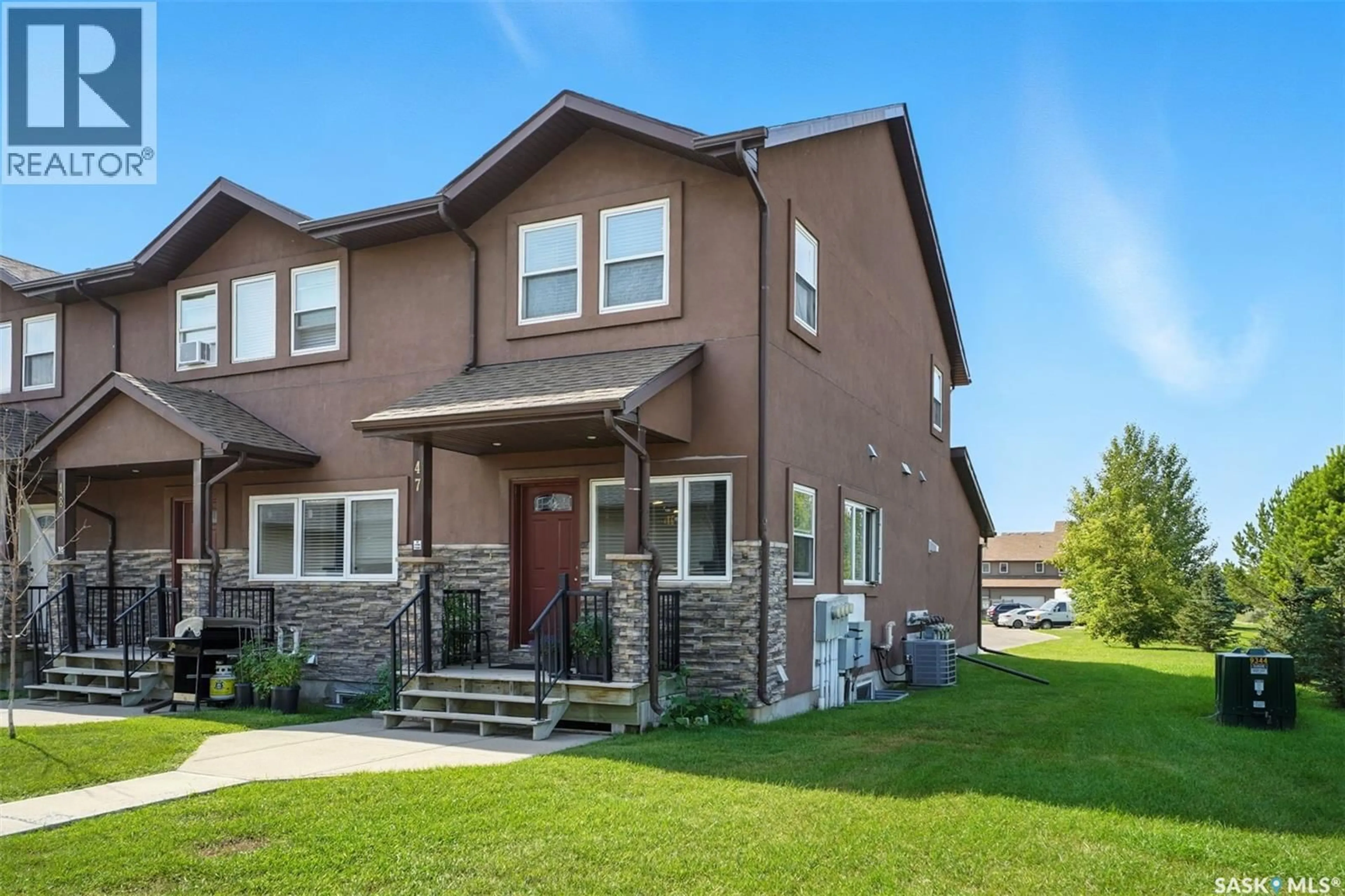 Home with vinyl exterior material, street for 47 - 1703 PATRICK CRESCENT, Saskatoon Saskatchewan S7W0L6