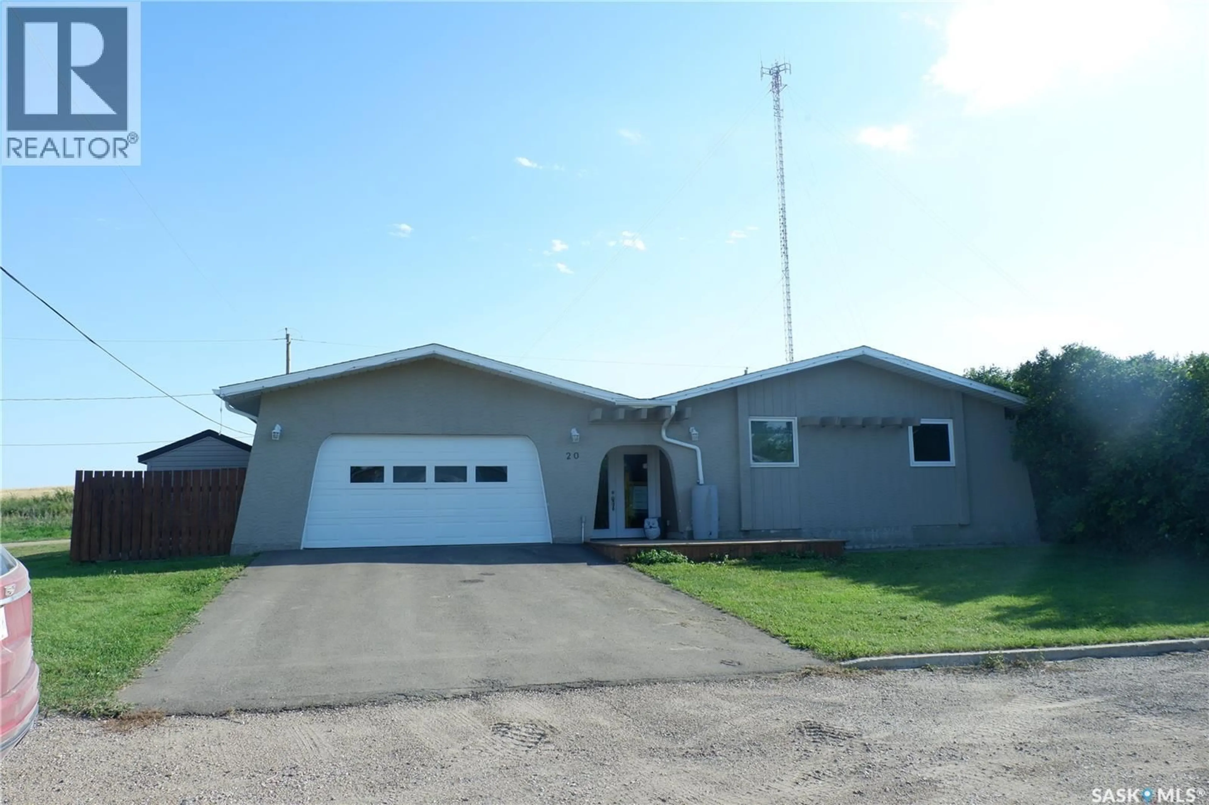 Unknown for 20 CENTENNIAL DRIVE, Mossbank Saskatchewan S0H3G0