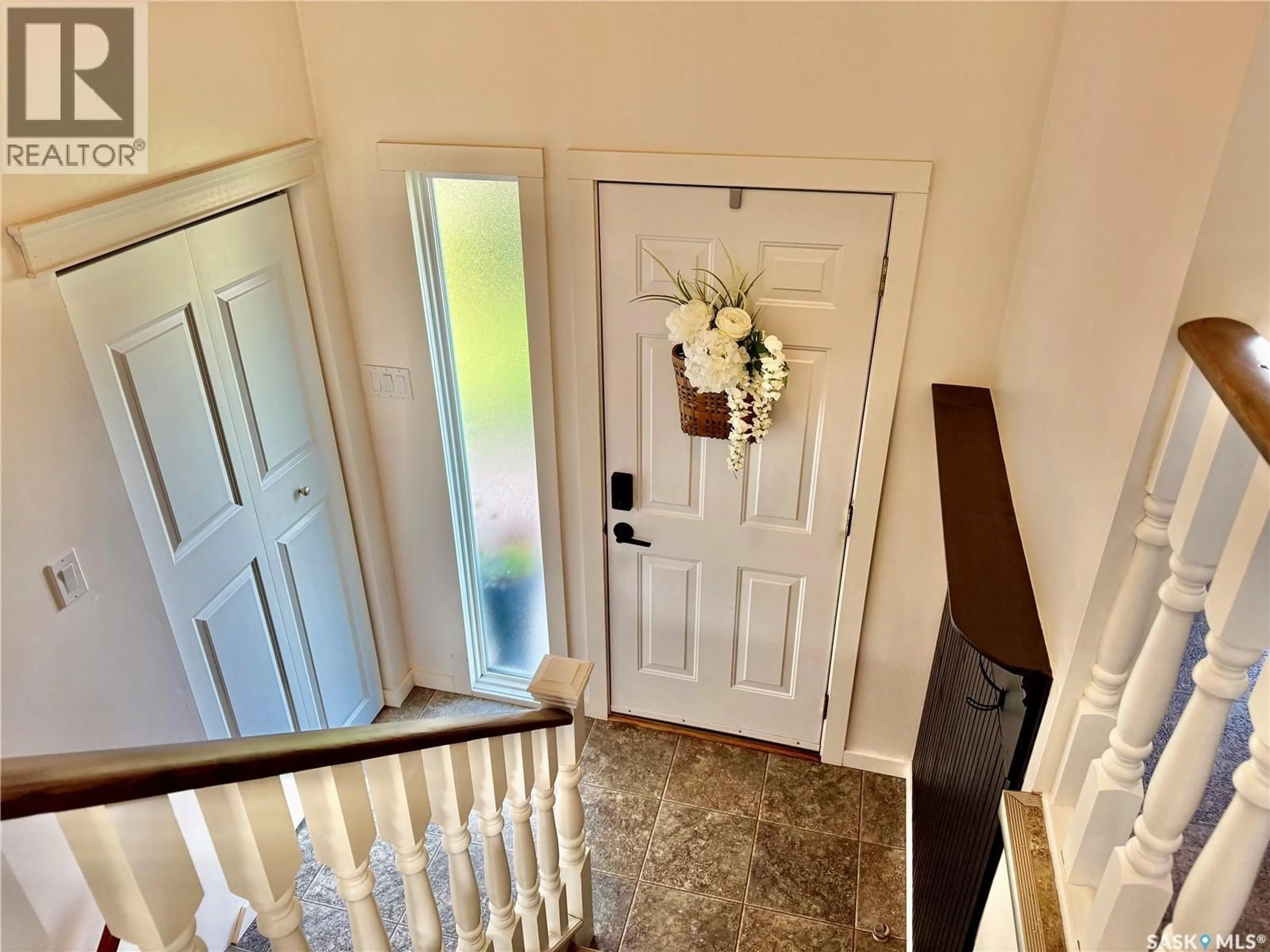 Indoor entryway for 38 HOWARD CRESCENT, Lanigan Saskatchewan S0K2M0