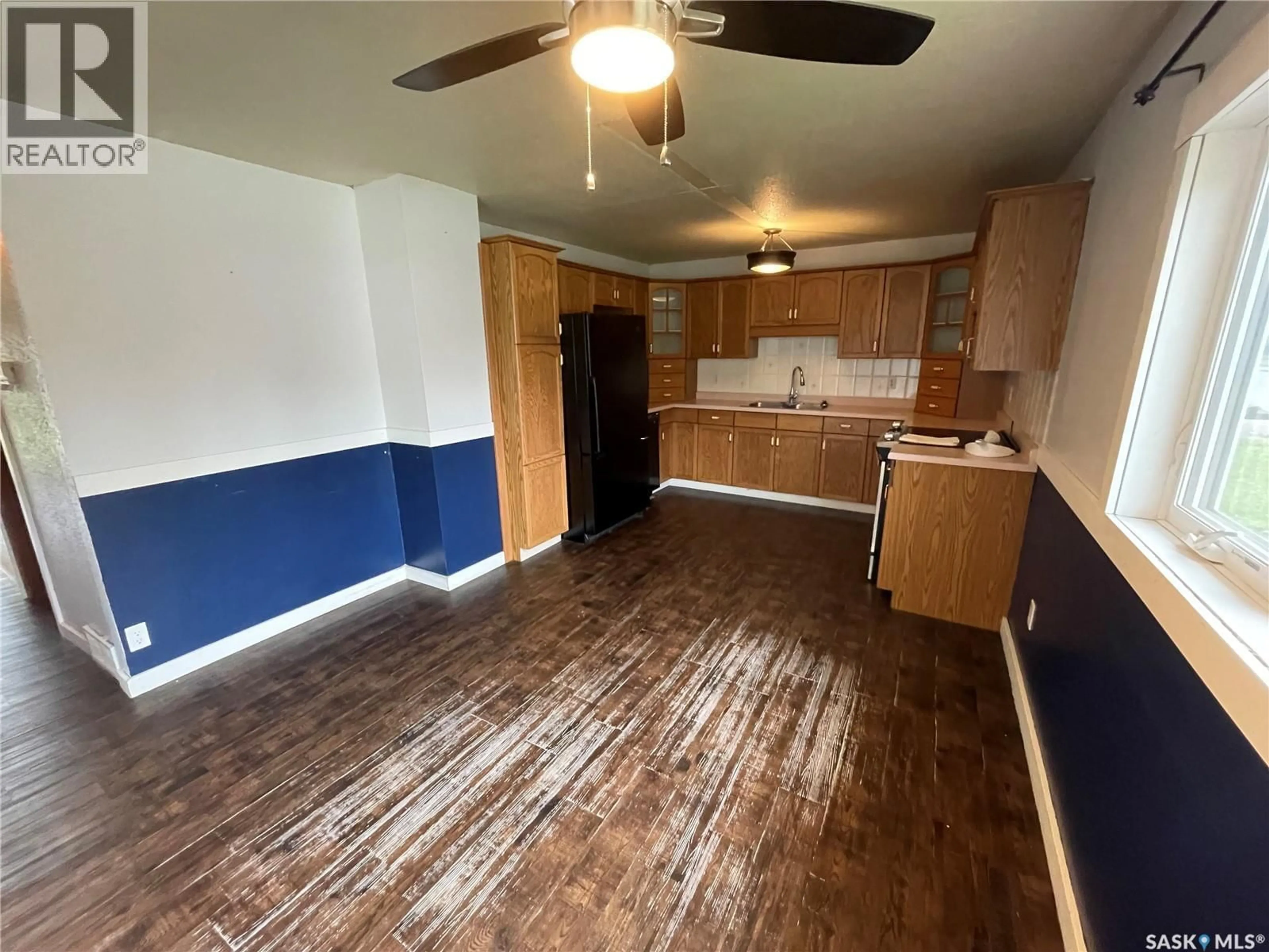 A pic of a room for 409 4TH STREET, Meadow Lake Saskatchewan S9X1Y4
