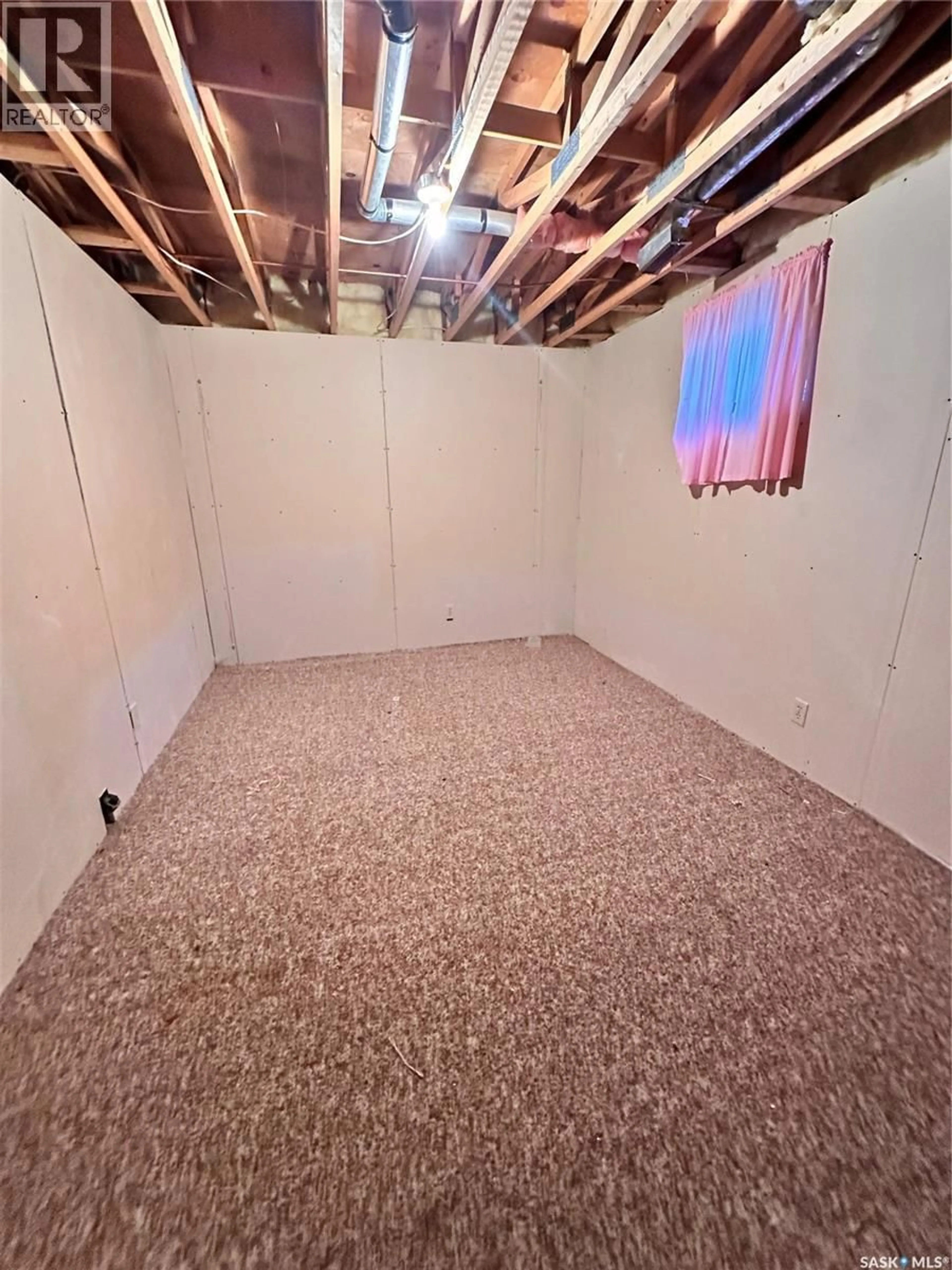 A pic of a room for 308 1ST STREET, Spiritwood Saskatchewan S0J2M0
