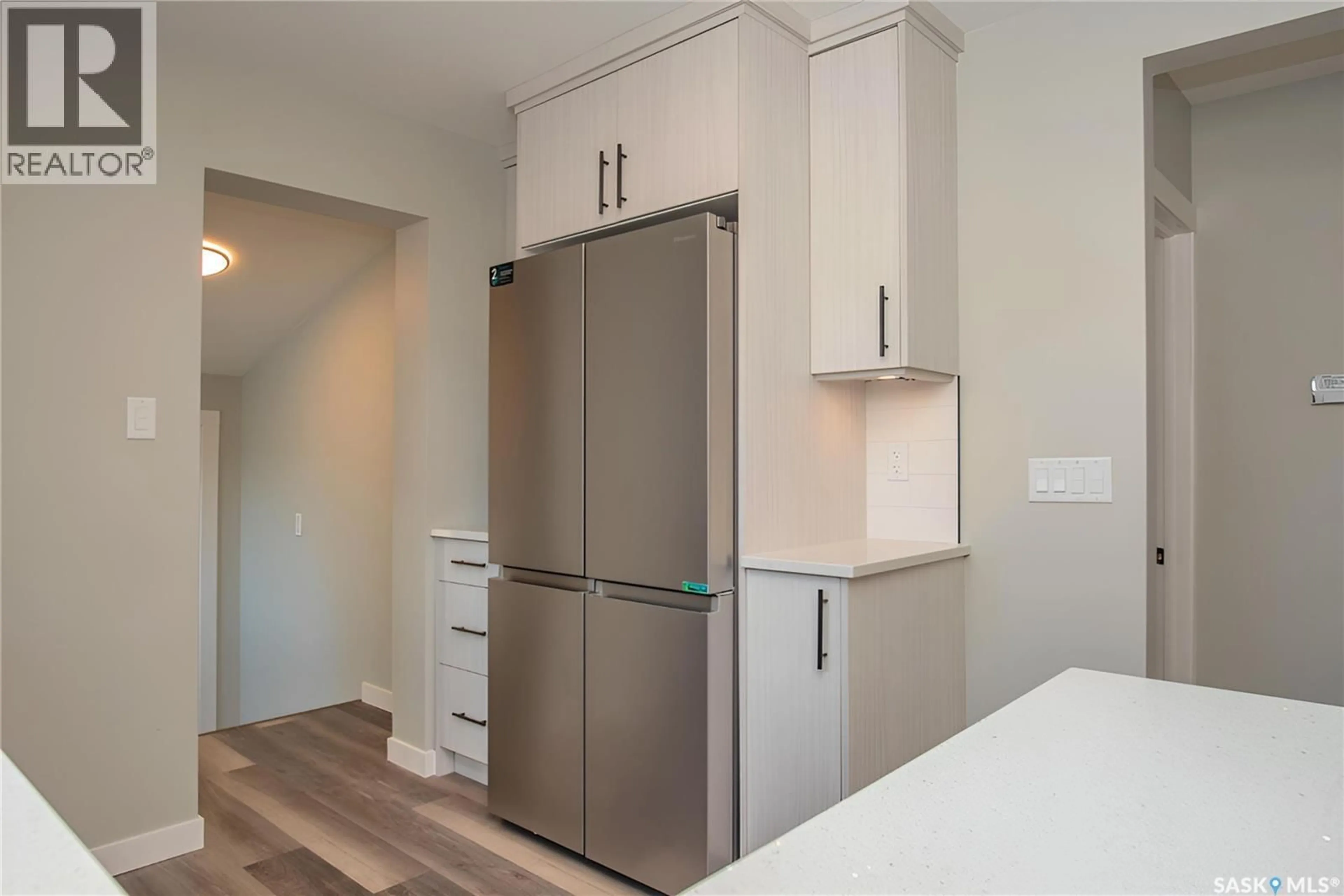 Unknown for 212 ANGUS STREET, Regina Saskatchewan S4R3K4