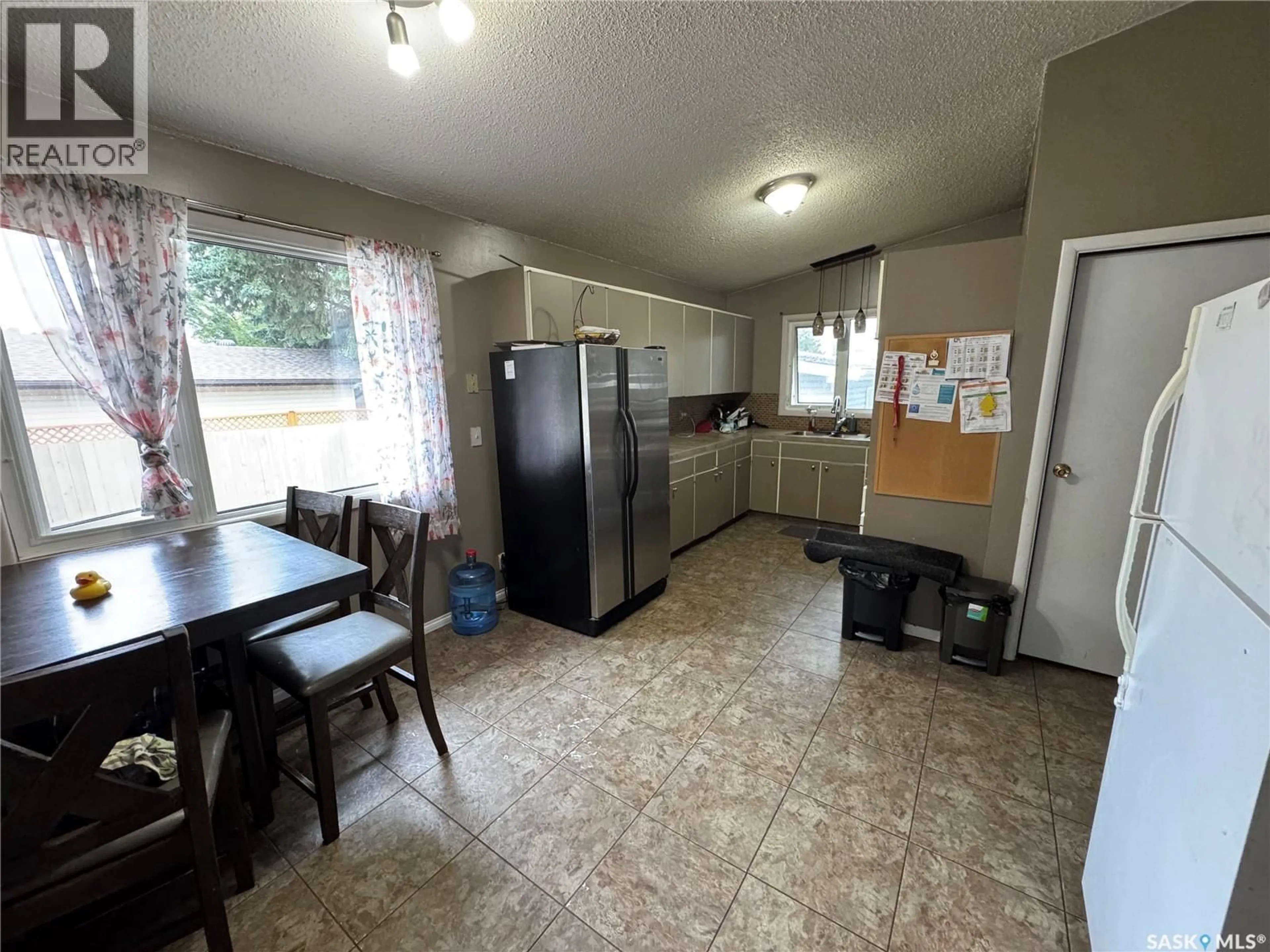 A pic of a room for 545 5TH STREET, Weyburn Saskatchewan S4H0Z9