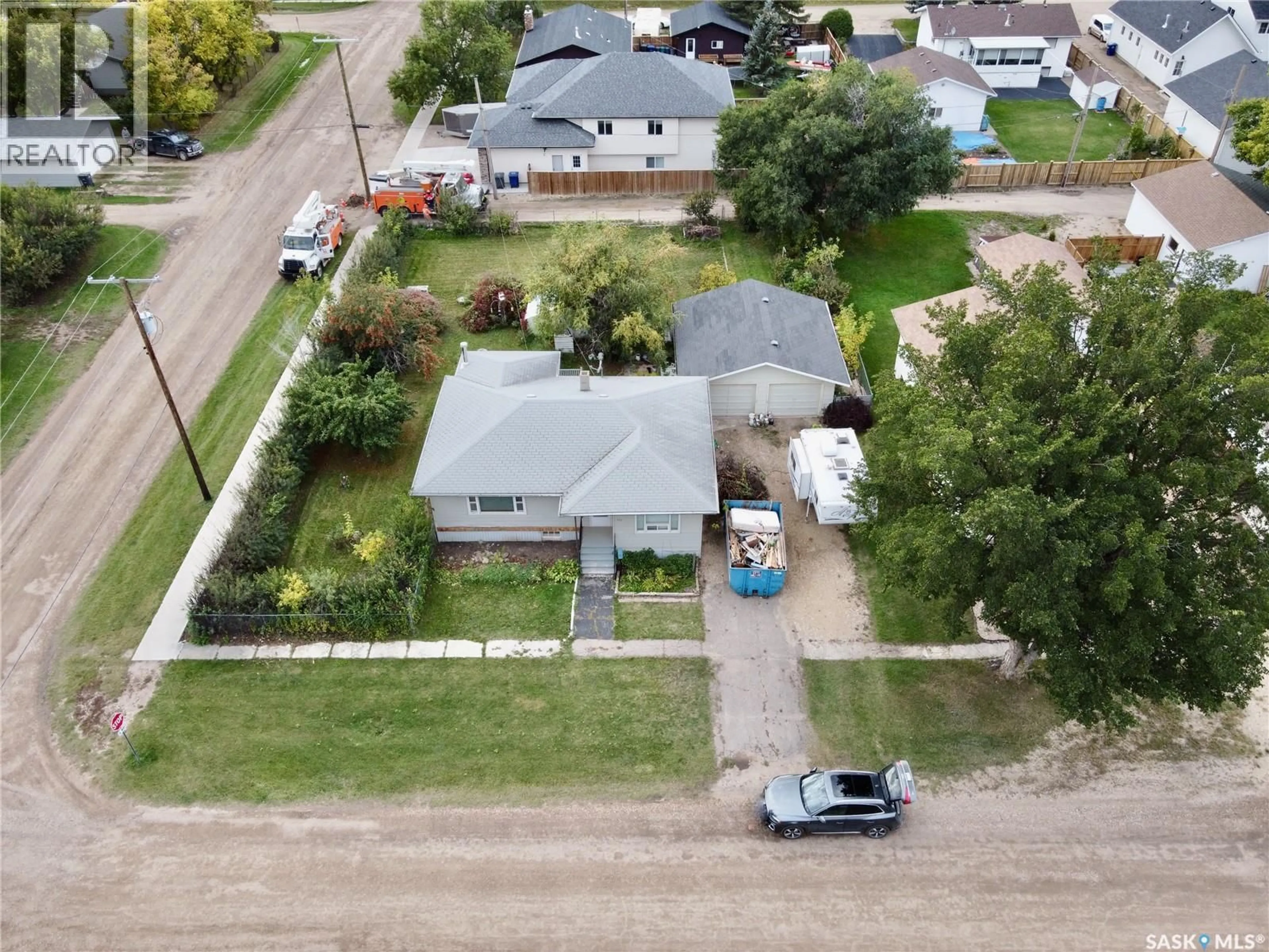 A pic from outside/outdoor area/front of a property/back of a property/a pic from drone, street for 302 4TH AVENUE, Aberdeen Saskatchewan S0K0A0