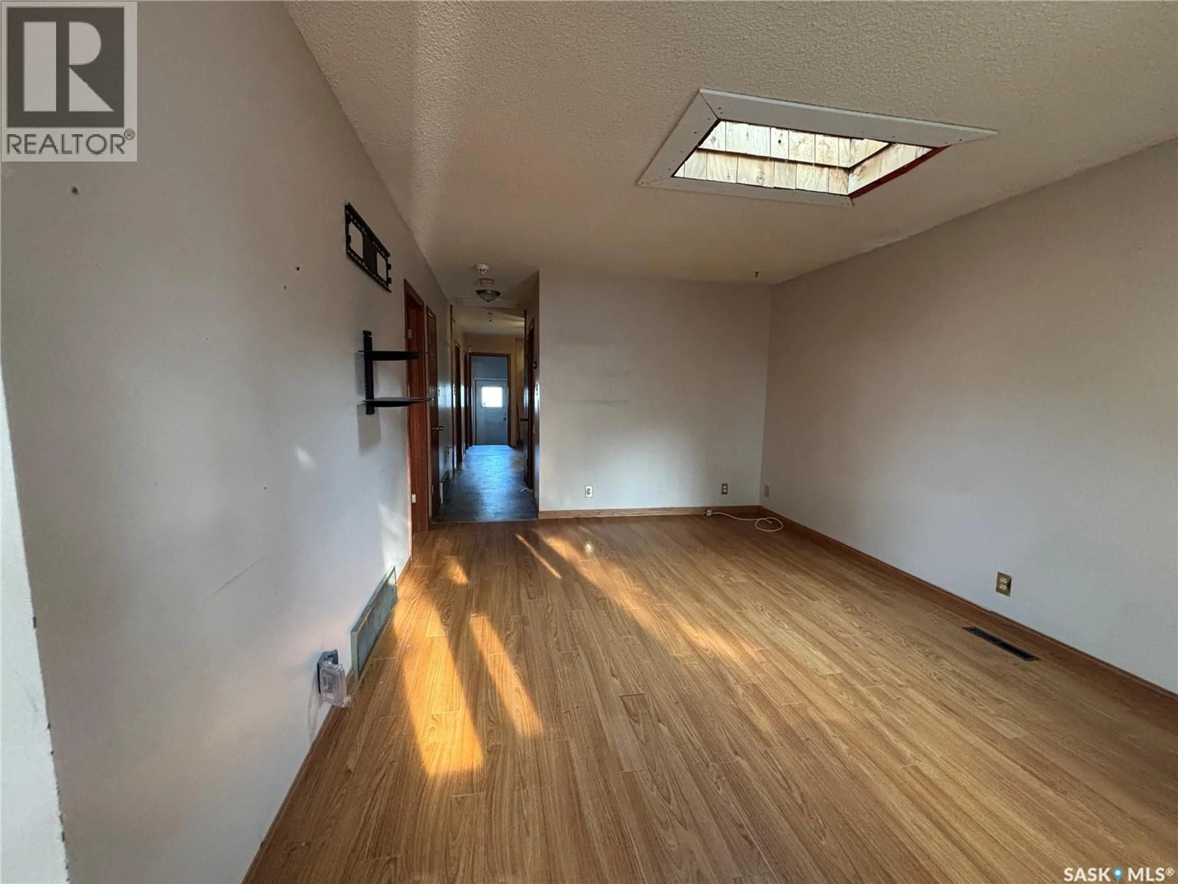 A pic of a room for 975 ATKINSON STREET, Regina Saskatchewan S4N3V1