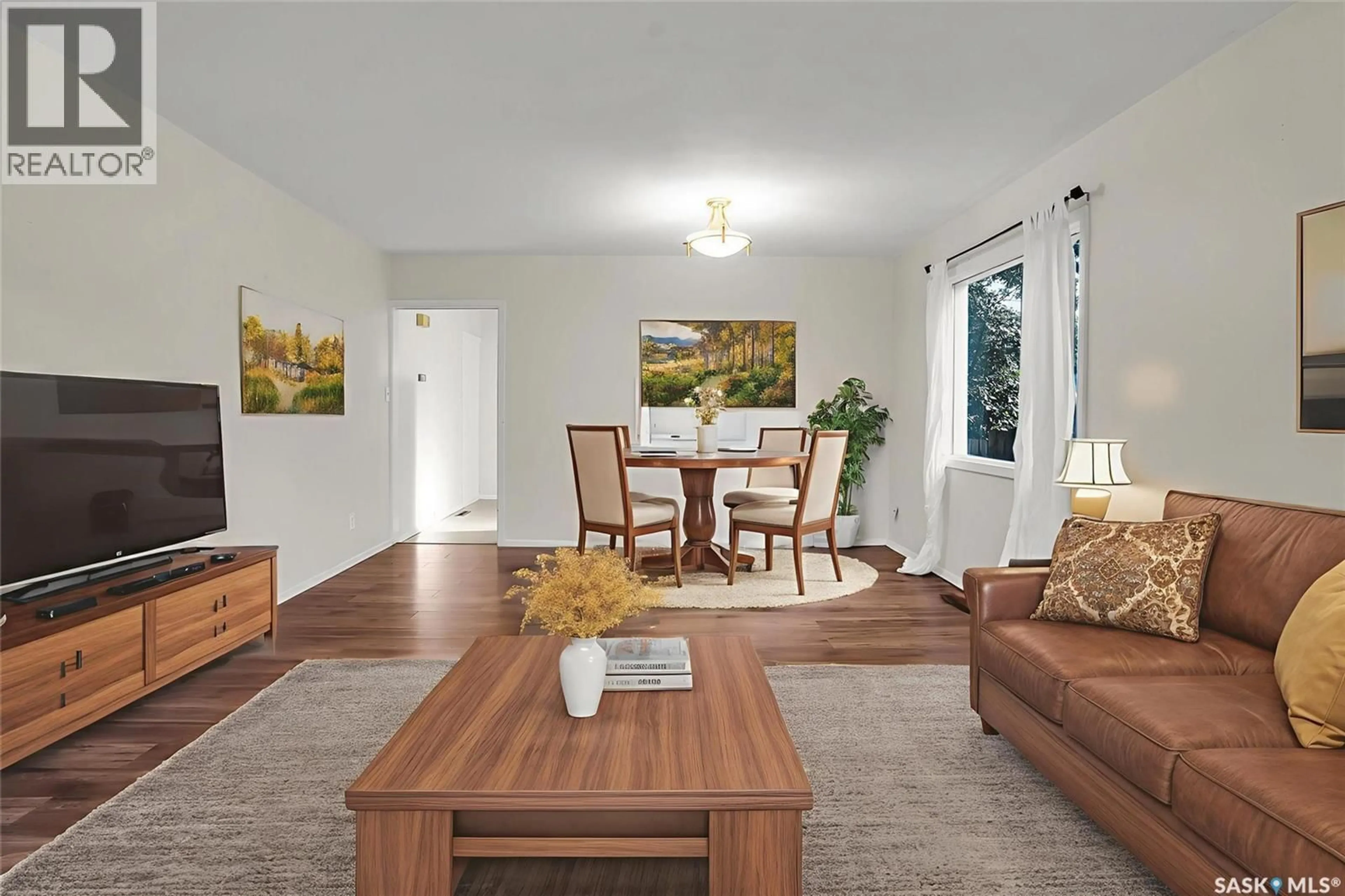 Living room with furniture, unknown for 520 8TH STREET, Saskatoon Saskatchewan S7H0P8