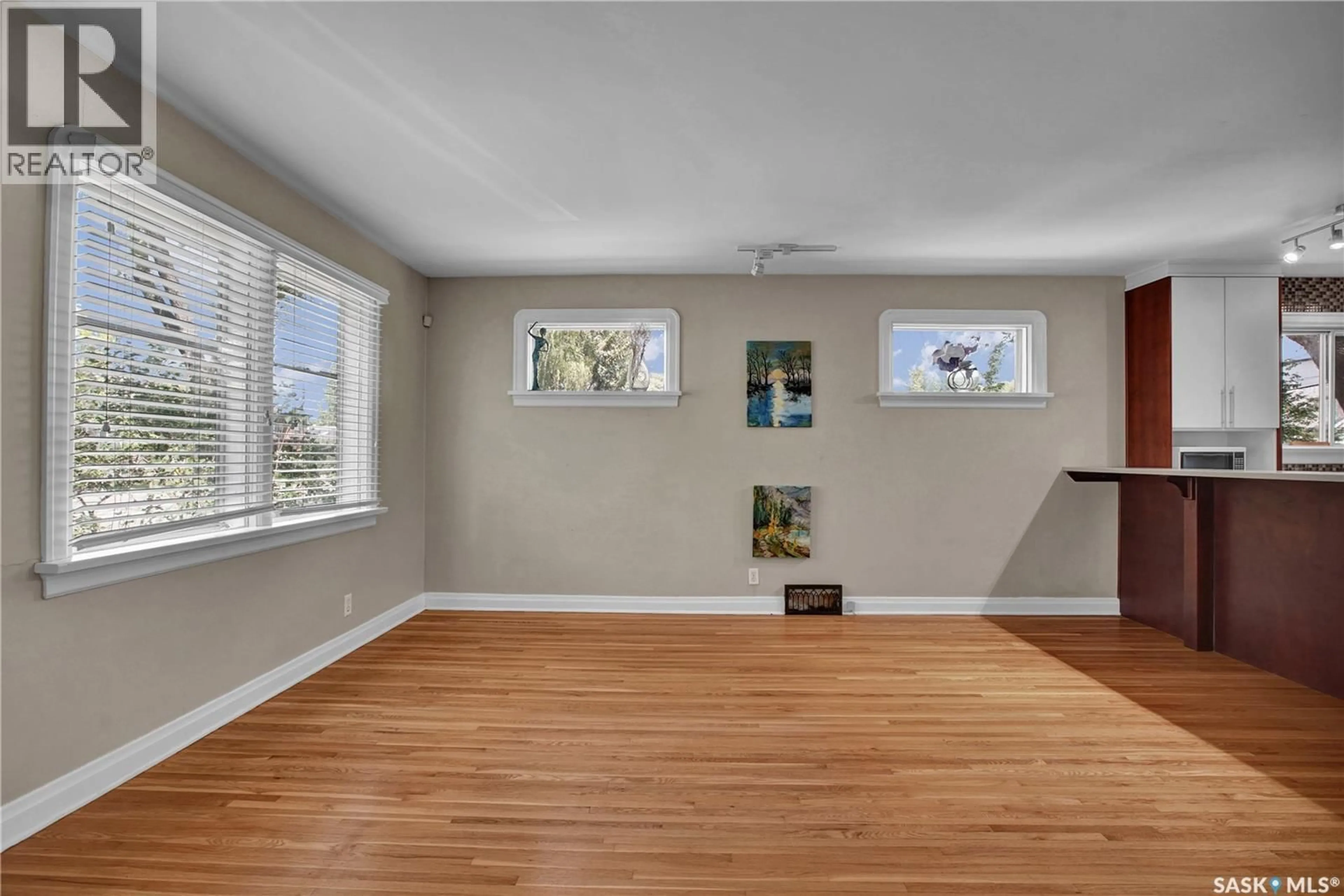 A pic of a room for 1301 BROADWAY AVENUE, Saskatoon Saskatchewan S7H2A5