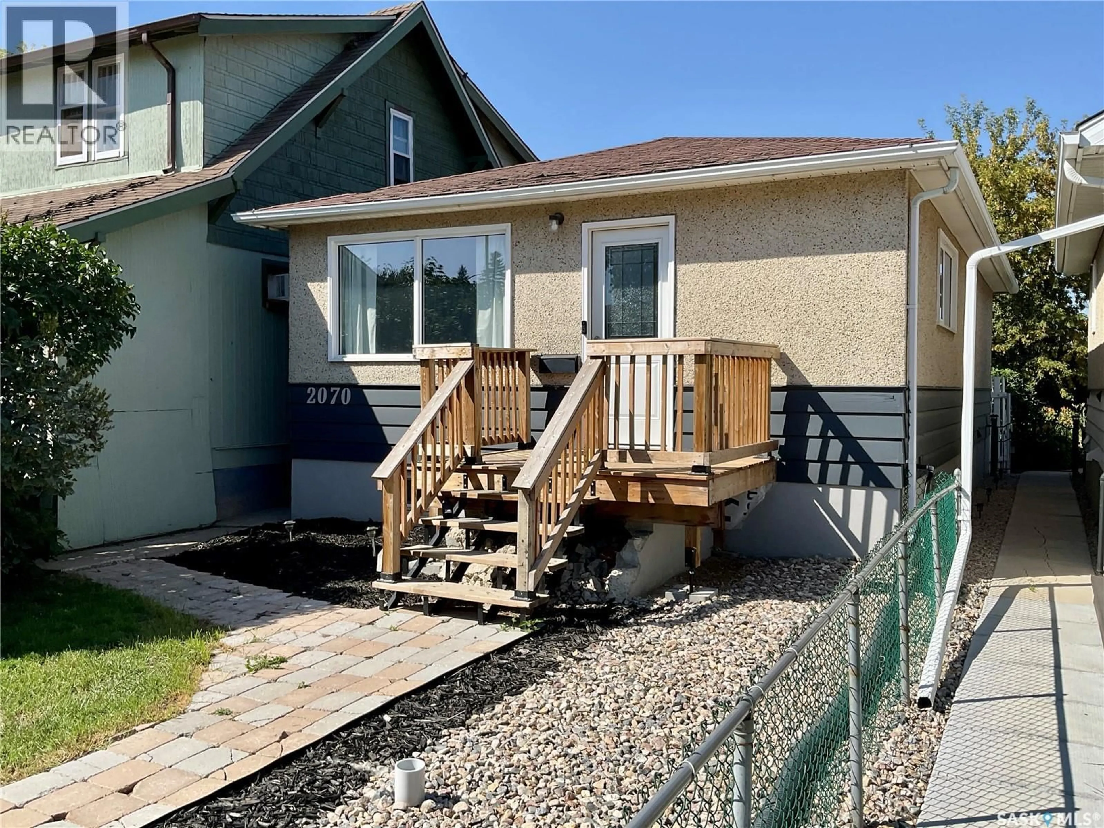 Unknown for 2070 LINDSAY STREET, Regina Saskatchewan S4N3B7