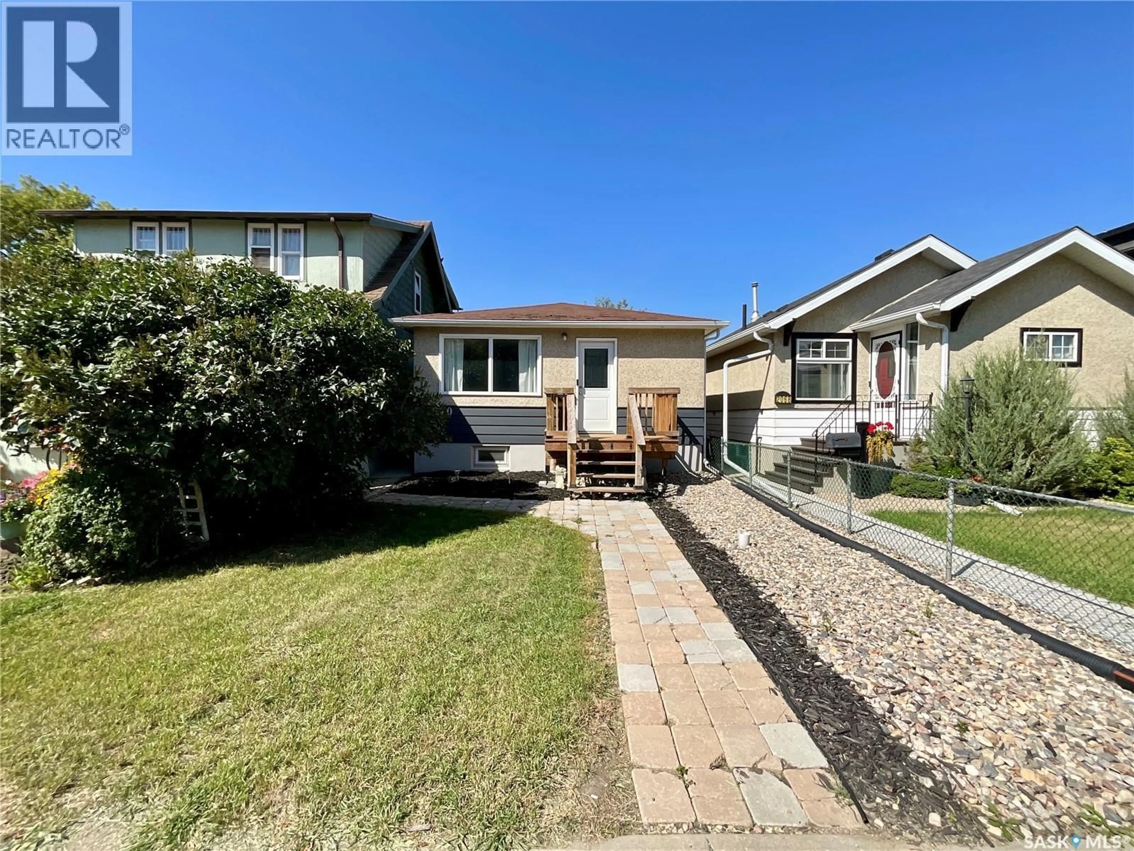 A pic from outside/outdoor area/front of a property/back of a property/a pic from drone, street for 2070 LINDSAY STREET, Regina Saskatchewan S4N3B7