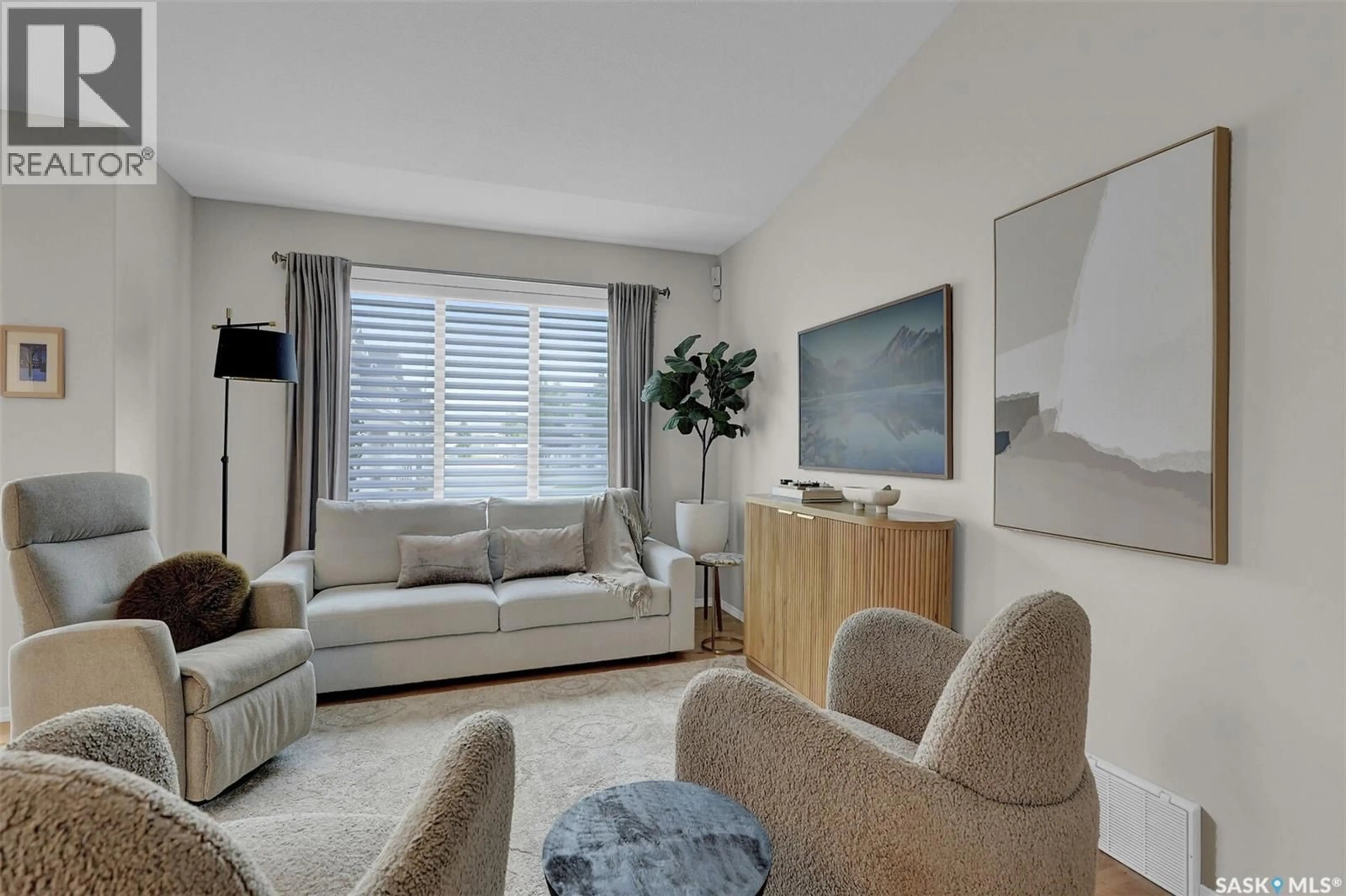Living room with furniture, unknown for 4 - 2751 WINDSOR PARK ROAD, Regina Saskatchewan S4V1H1