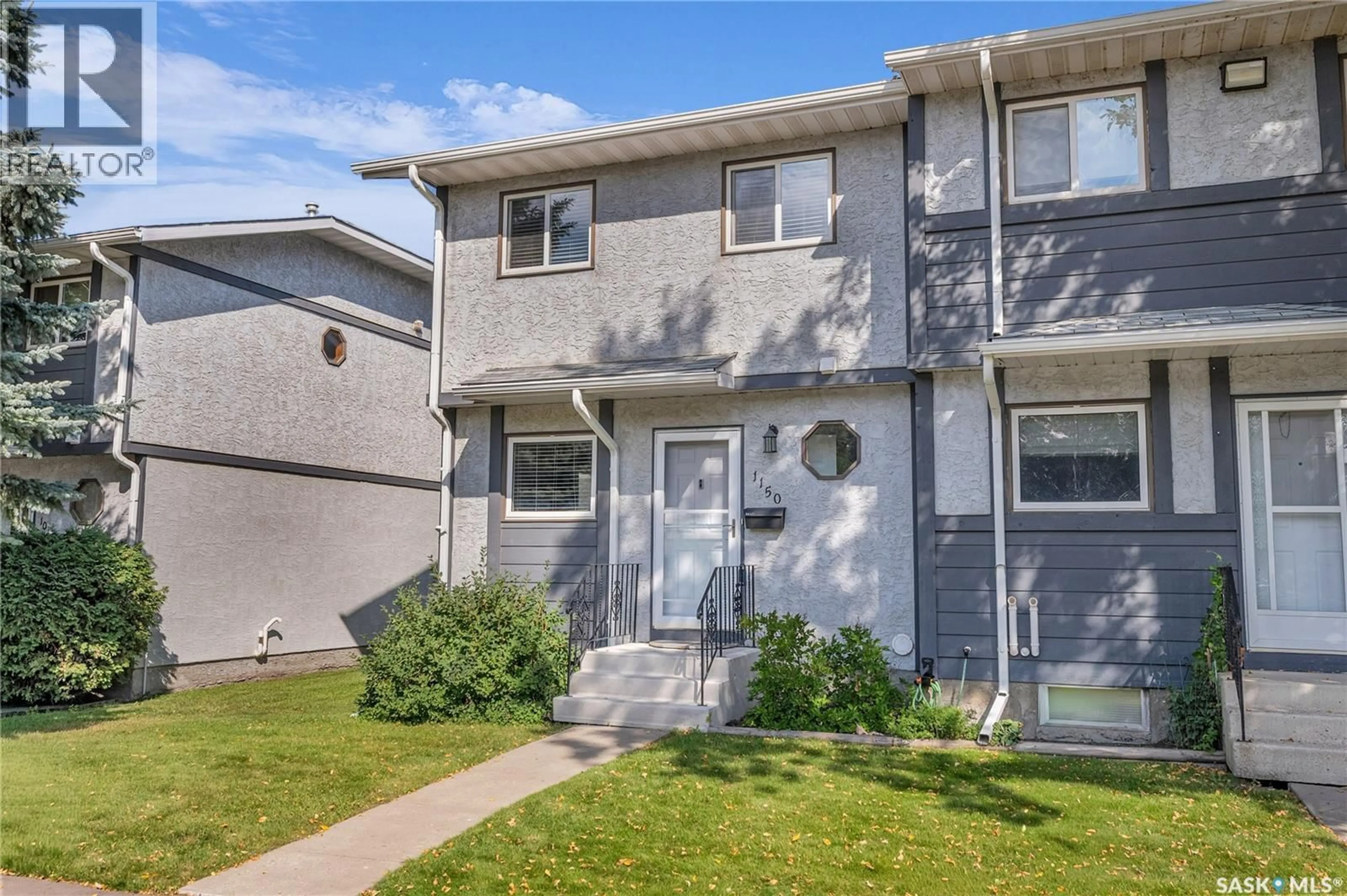 Home with vinyl exterior material, street for 140 - 1150 MEILICKE ROAD, Saskatoon Saskatchewan S7K7Y5