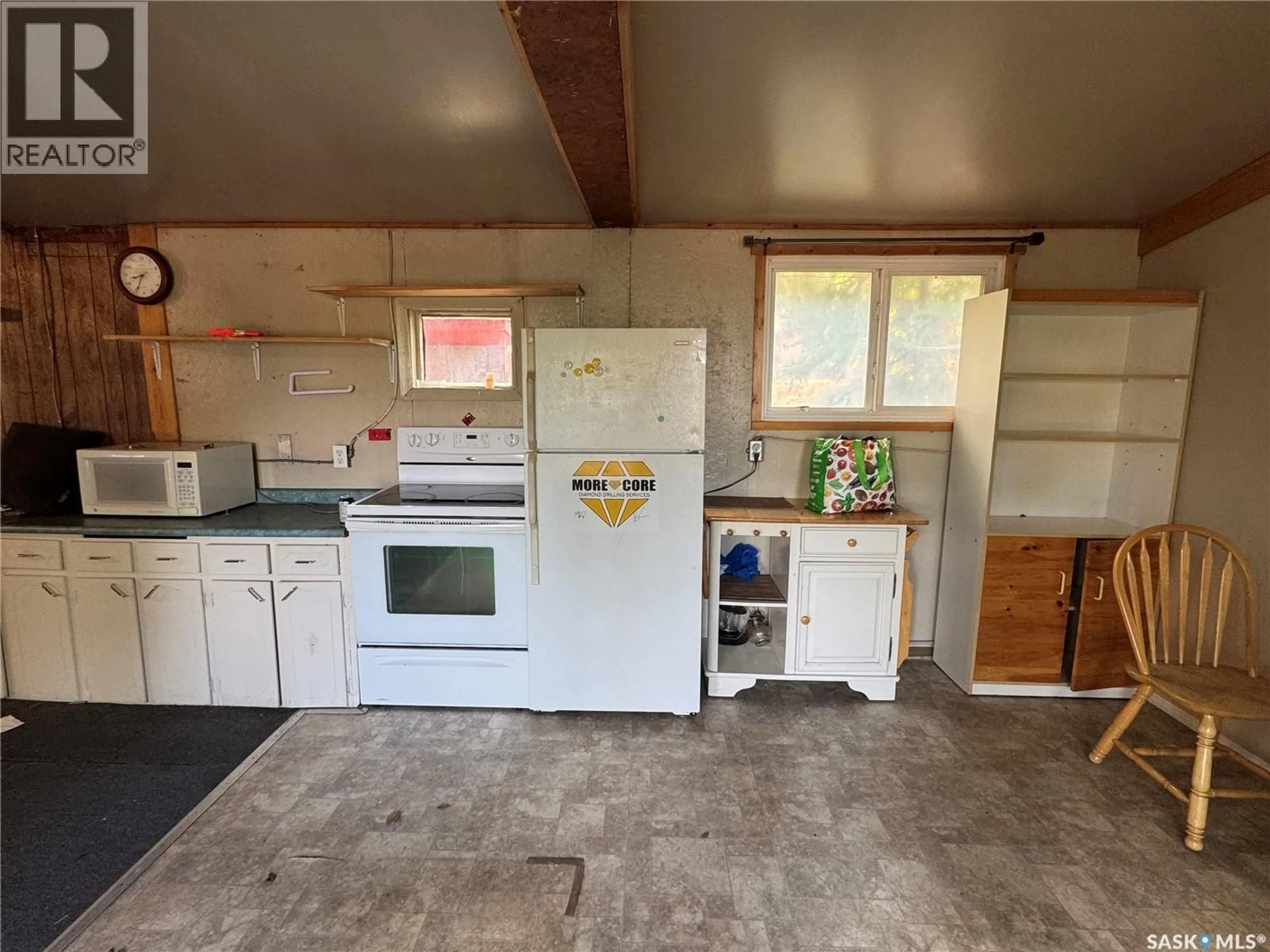 Standard kitchen, unknown for 87 WADIN DRIVE, Northern Admin District Saskatchewan S0J1L0