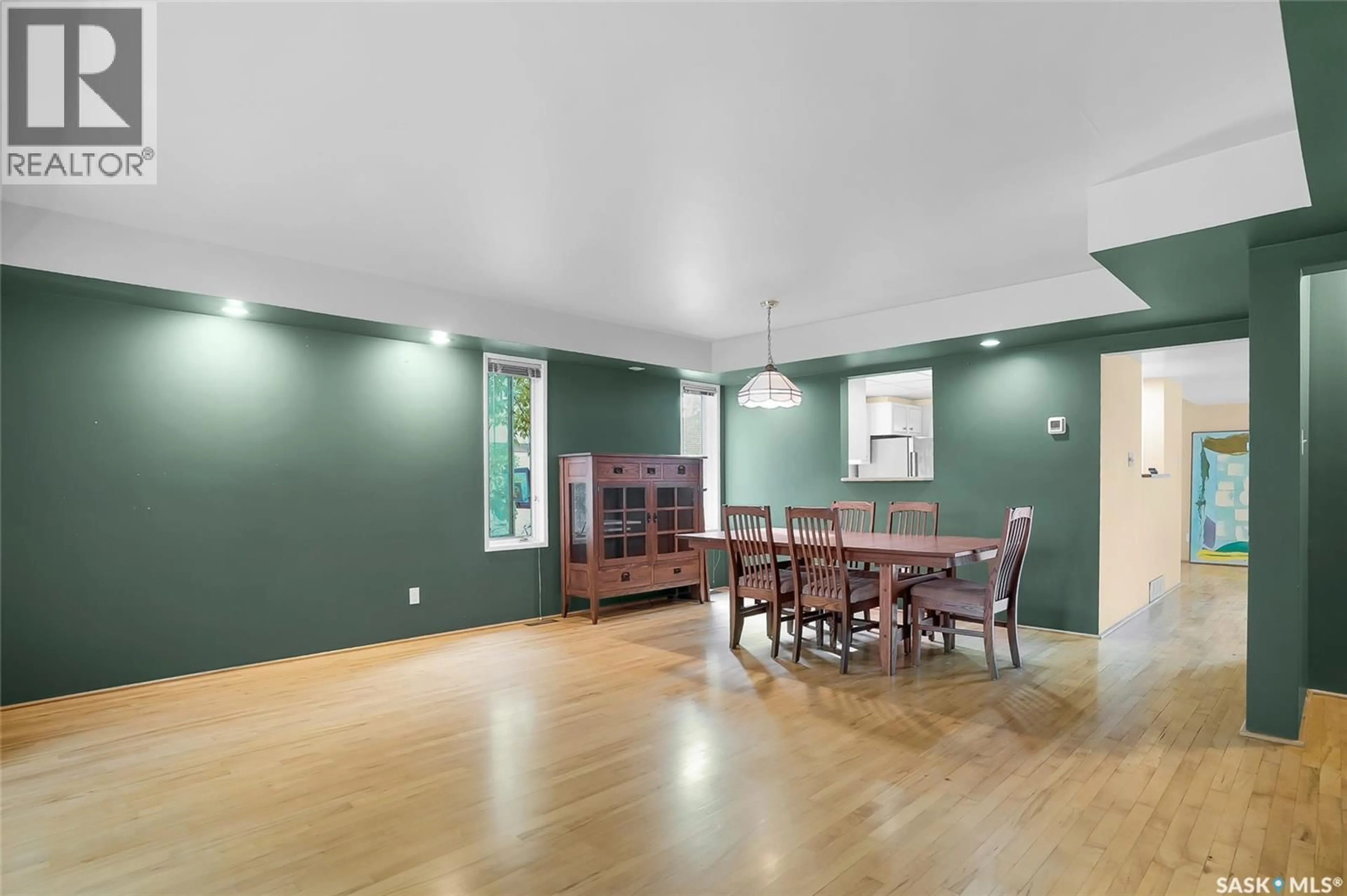 Dining room, unknown for 1134 OSLER STREET, Saskatoon Saskatchewan S7N0T7