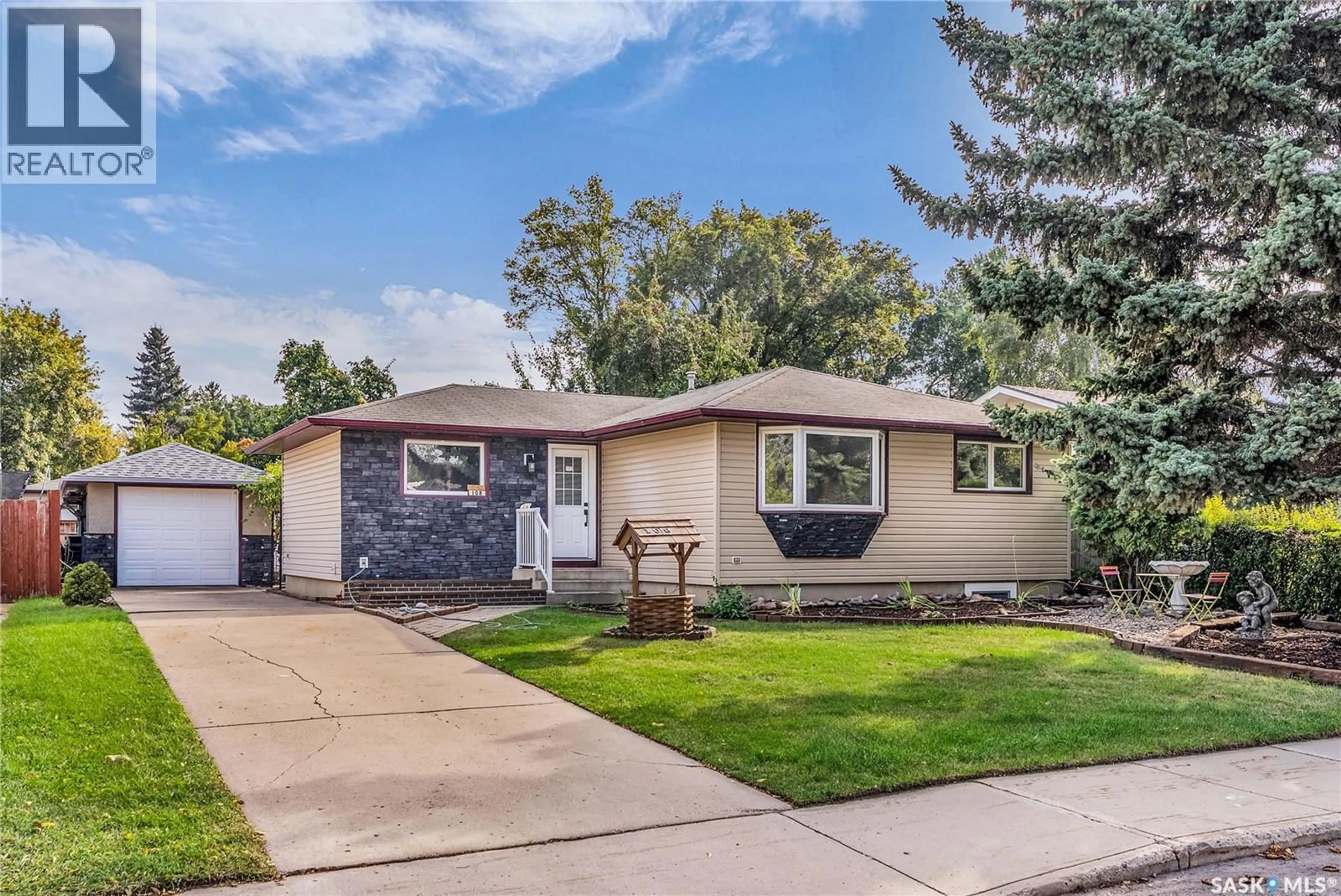 Home with vinyl exterior material, street for 108 RUPERT DRIVE, Saskatoon Saskatchewan S7K1B3