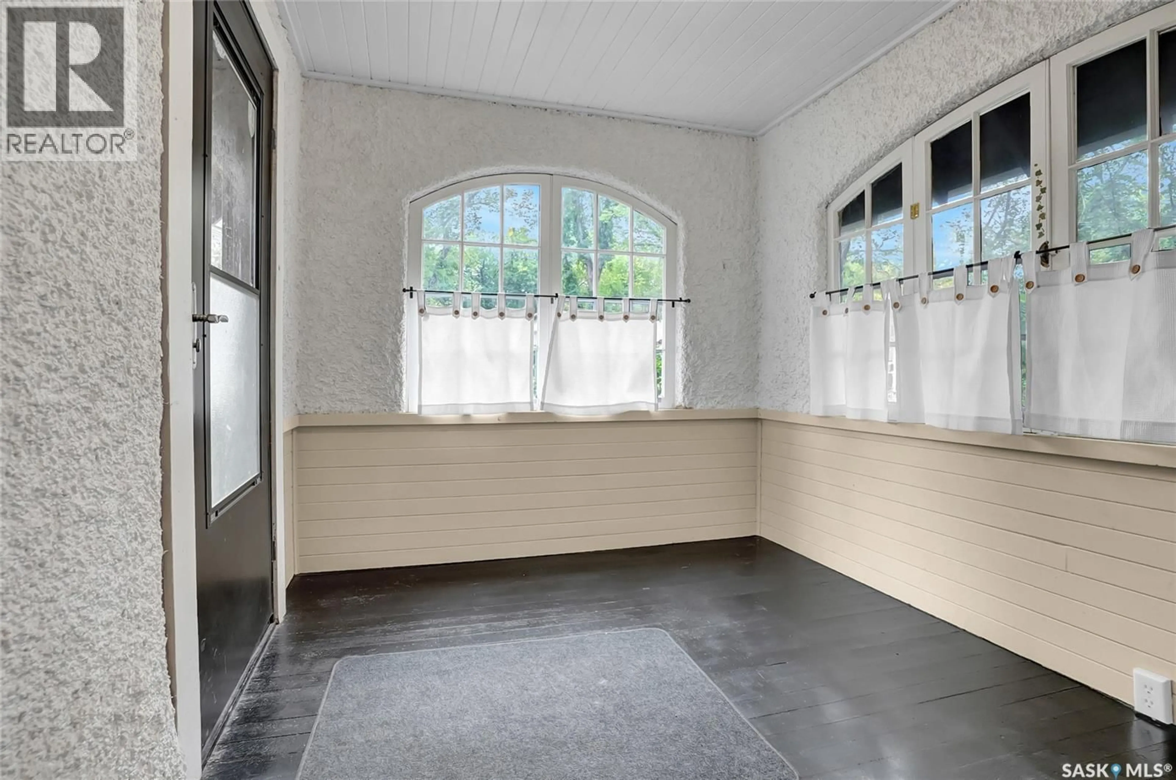 A pic of a room for 2264 ELPHINSTONE STREET, Regina Saskatchewan S4T3N8
