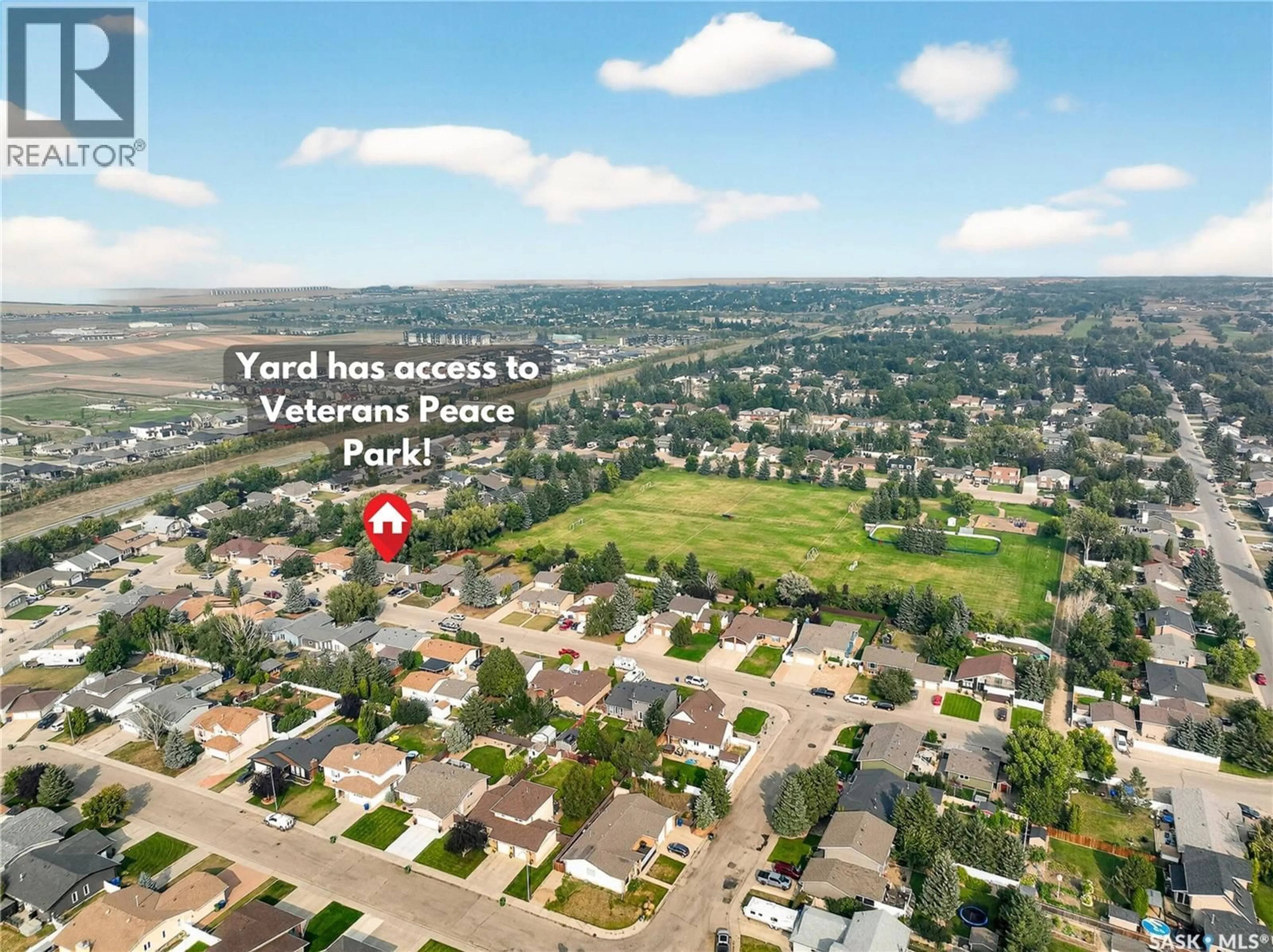 A pic from outside/outdoor area/front of a property/back of a property/a pic from drone, street for 1643 MARQUIS AVENUE, Moose Jaw Saskatchewan S6H7V3