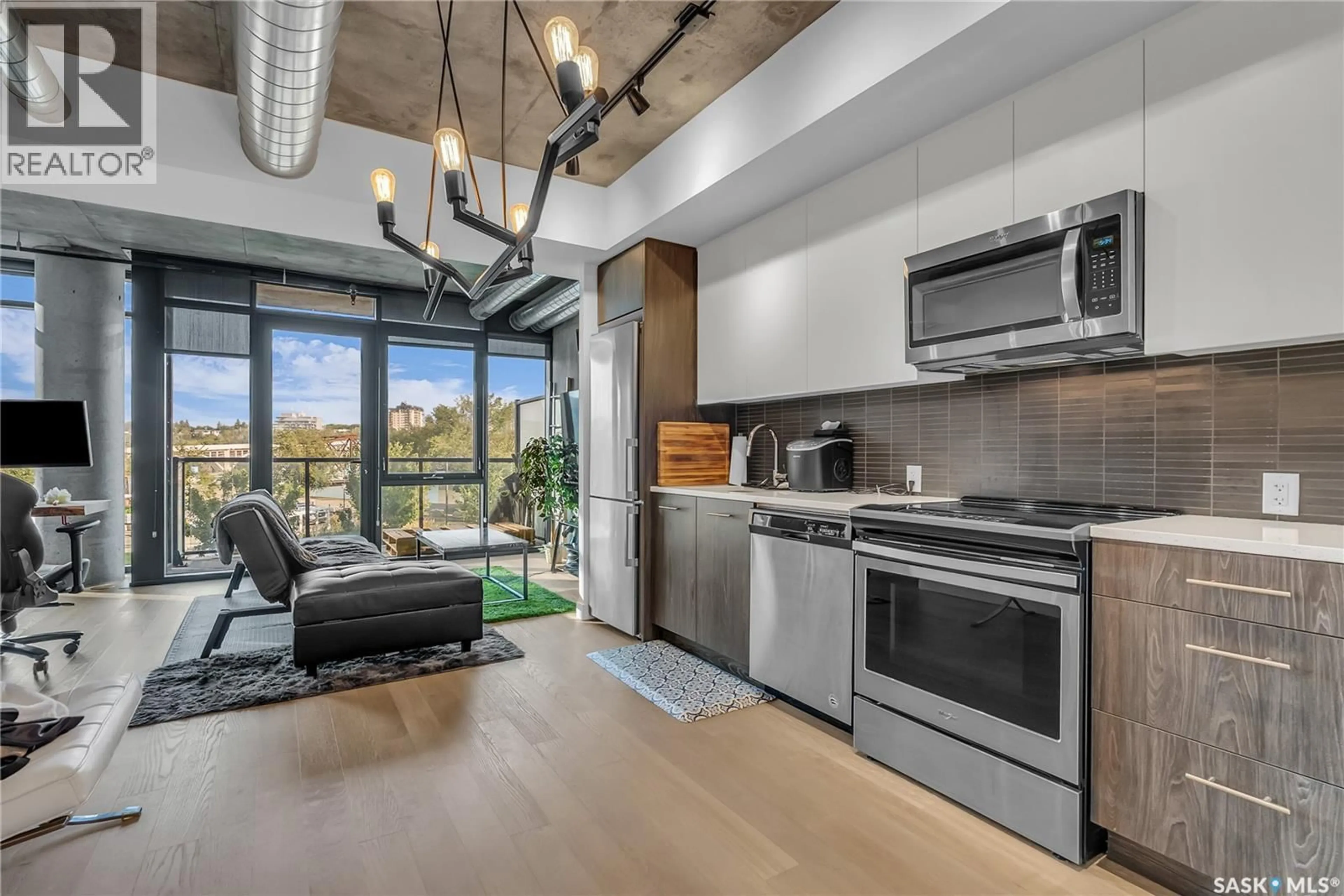 Open concept kitchen, unknown for 205 - 490 2ND AVENUE, Saskatoon Saskatchewan S7K4H5