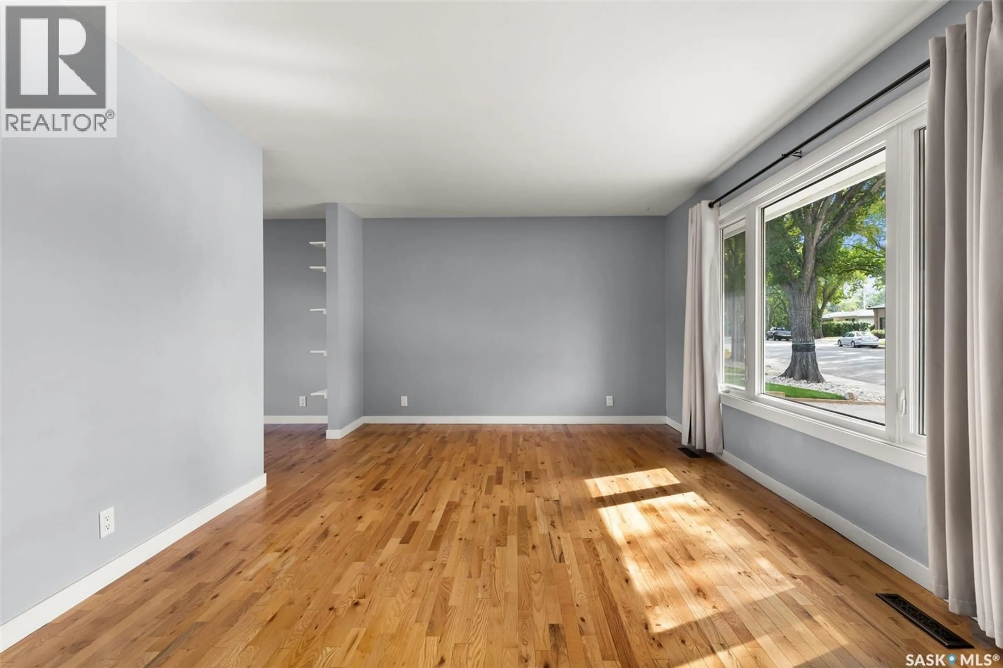 A pic of a room for 2941 WASCANA STREET, Regina Saskatchewan S4S2G7