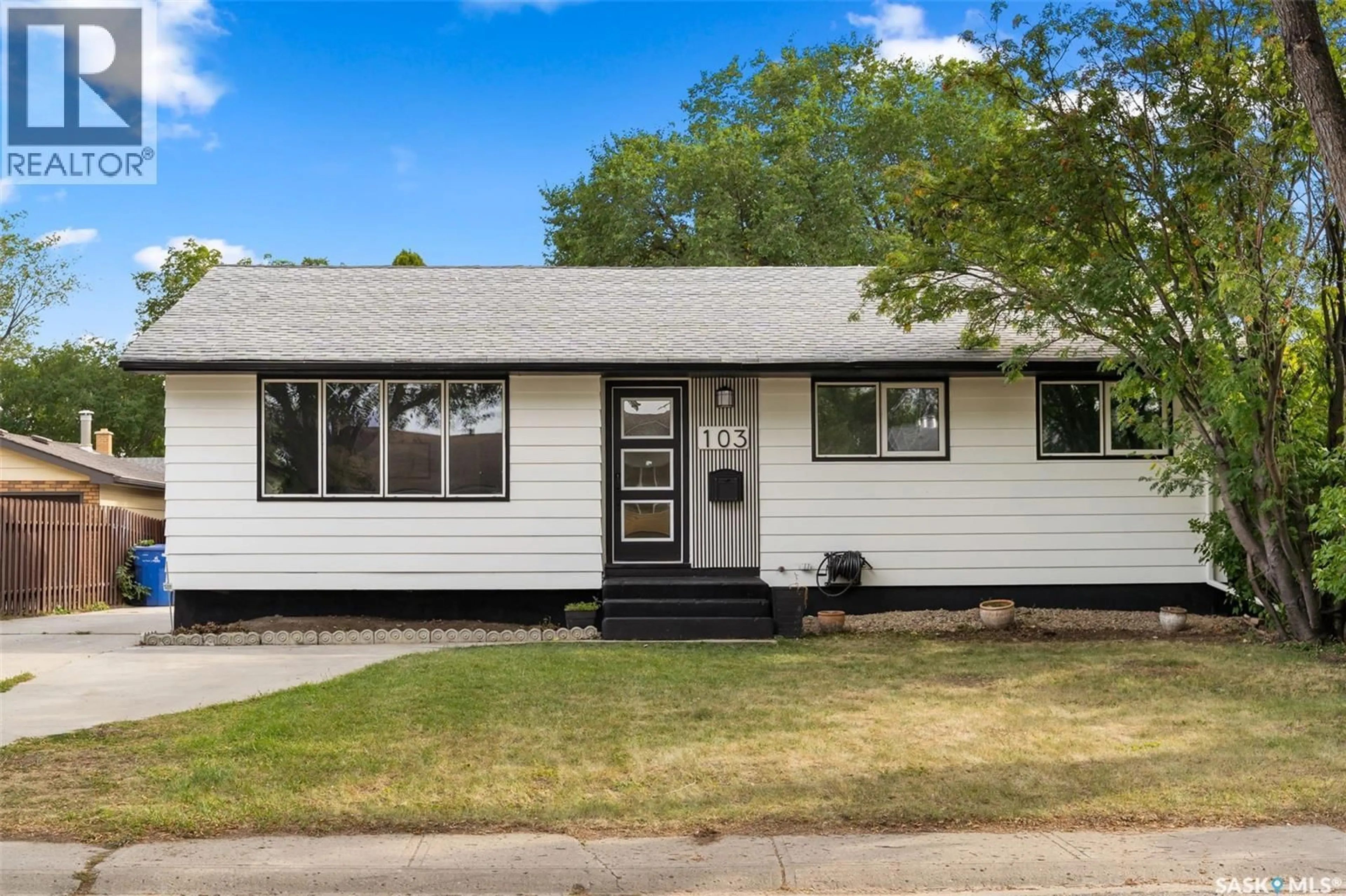 Home with vinyl exterior material, street for 103 ELMVIEW ROAD, Regina Saskatchewan S4R0B5