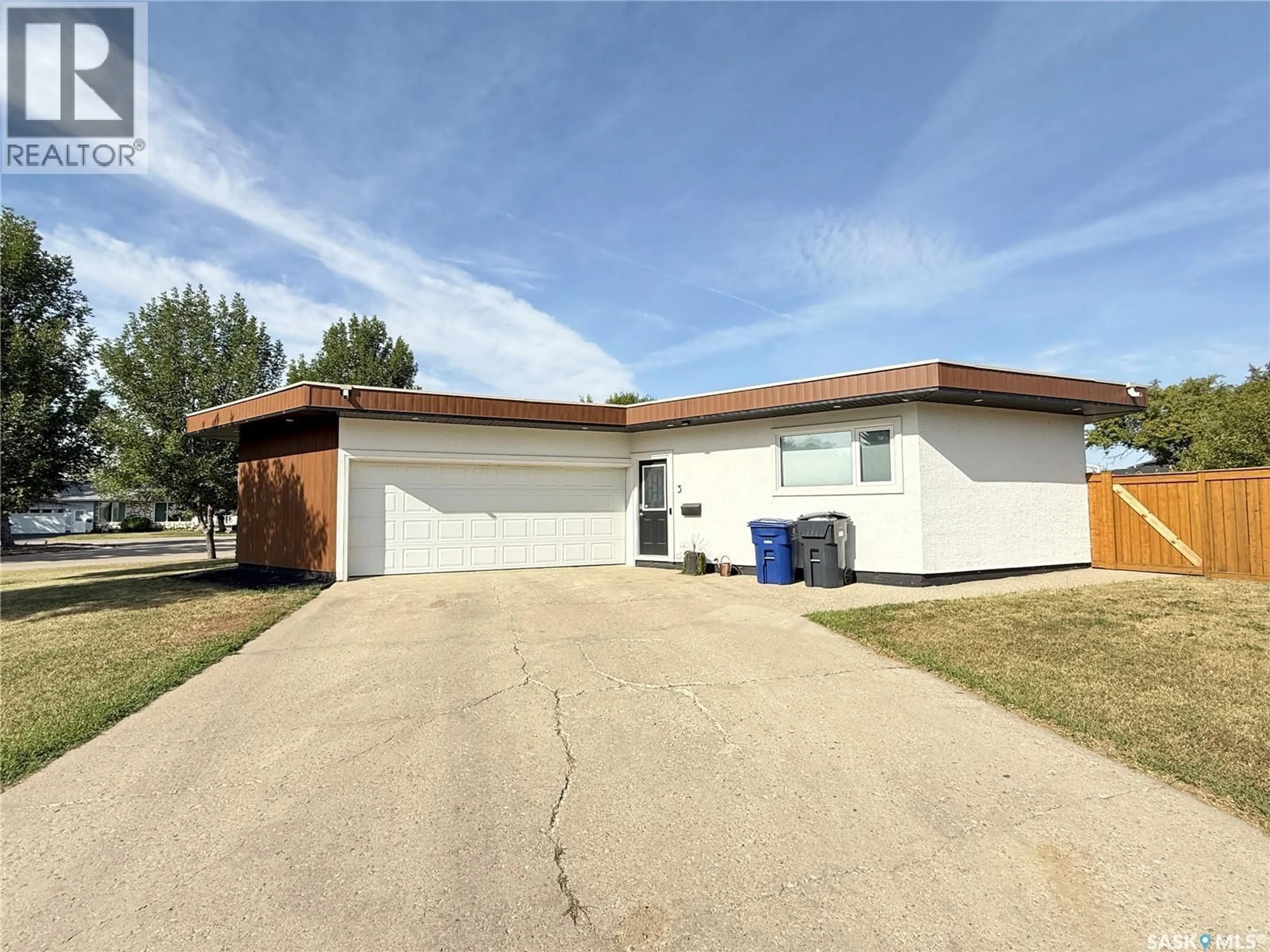Unknown for 3 MCLELLAND BAY, Weyburn Saskatchewan S4H2V3