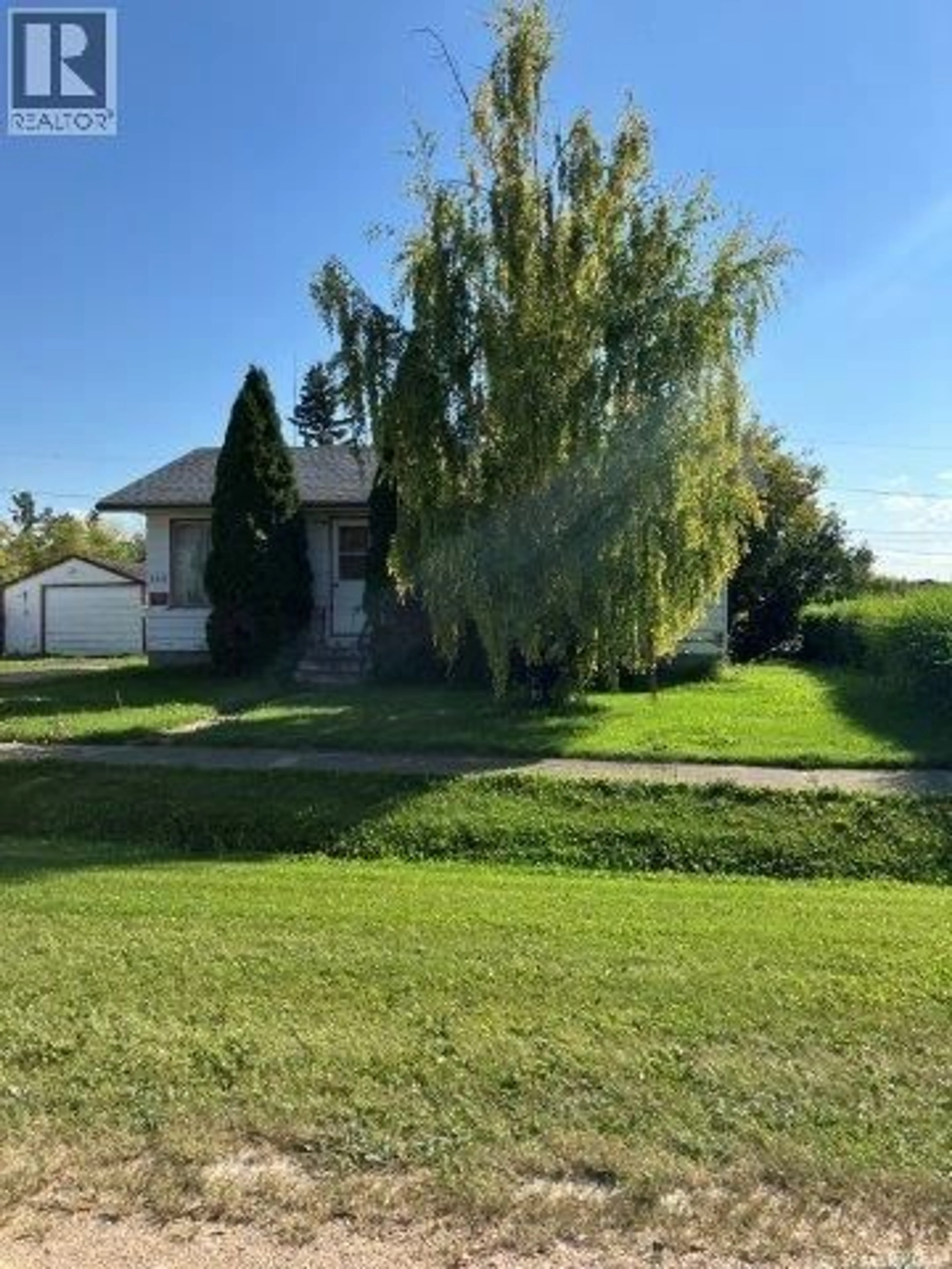 A pic from outside/outdoor area/front of a property/back of a property/a pic from drone, water/lake/river/ocean view for 165 2ND AVENUE, Goodeve Saskatchewan S0A1C0