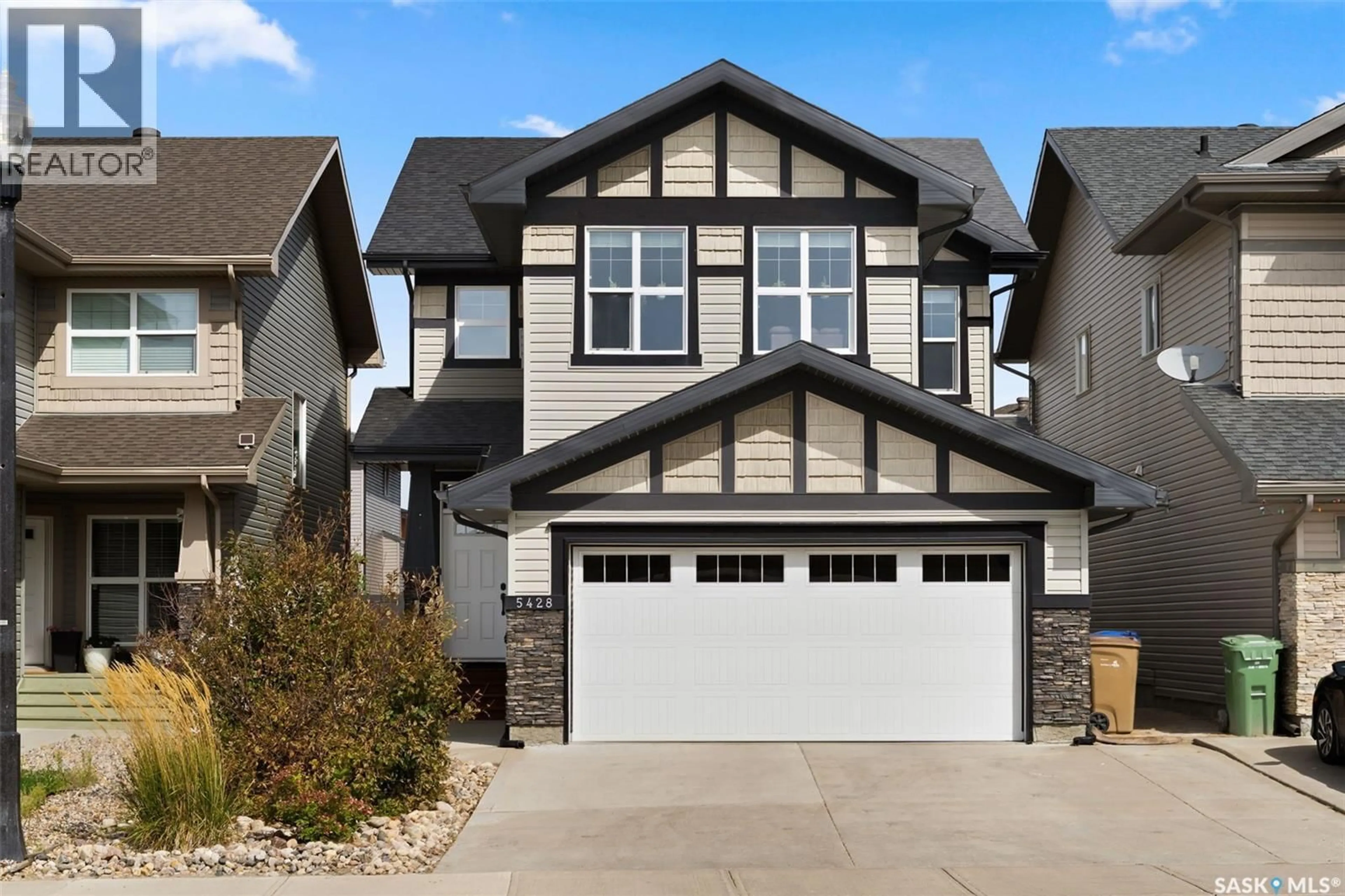 Home with vinyl exterior material, street for 5428 GREEN APPLE DRIVE, Regina Saskatchewan S4V3M8