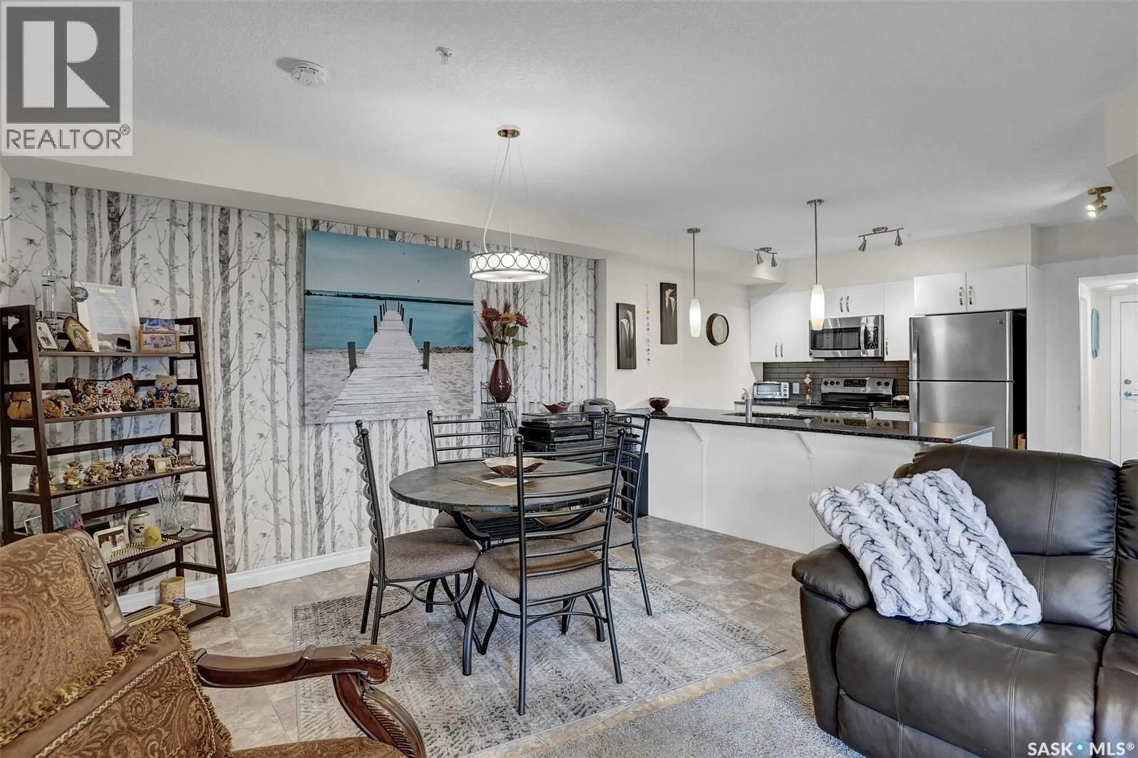 Open concept kitchen, unknown for 112 5303 UNIVERSAL CRESCENT, Regina Saskatchewan S4W0L1