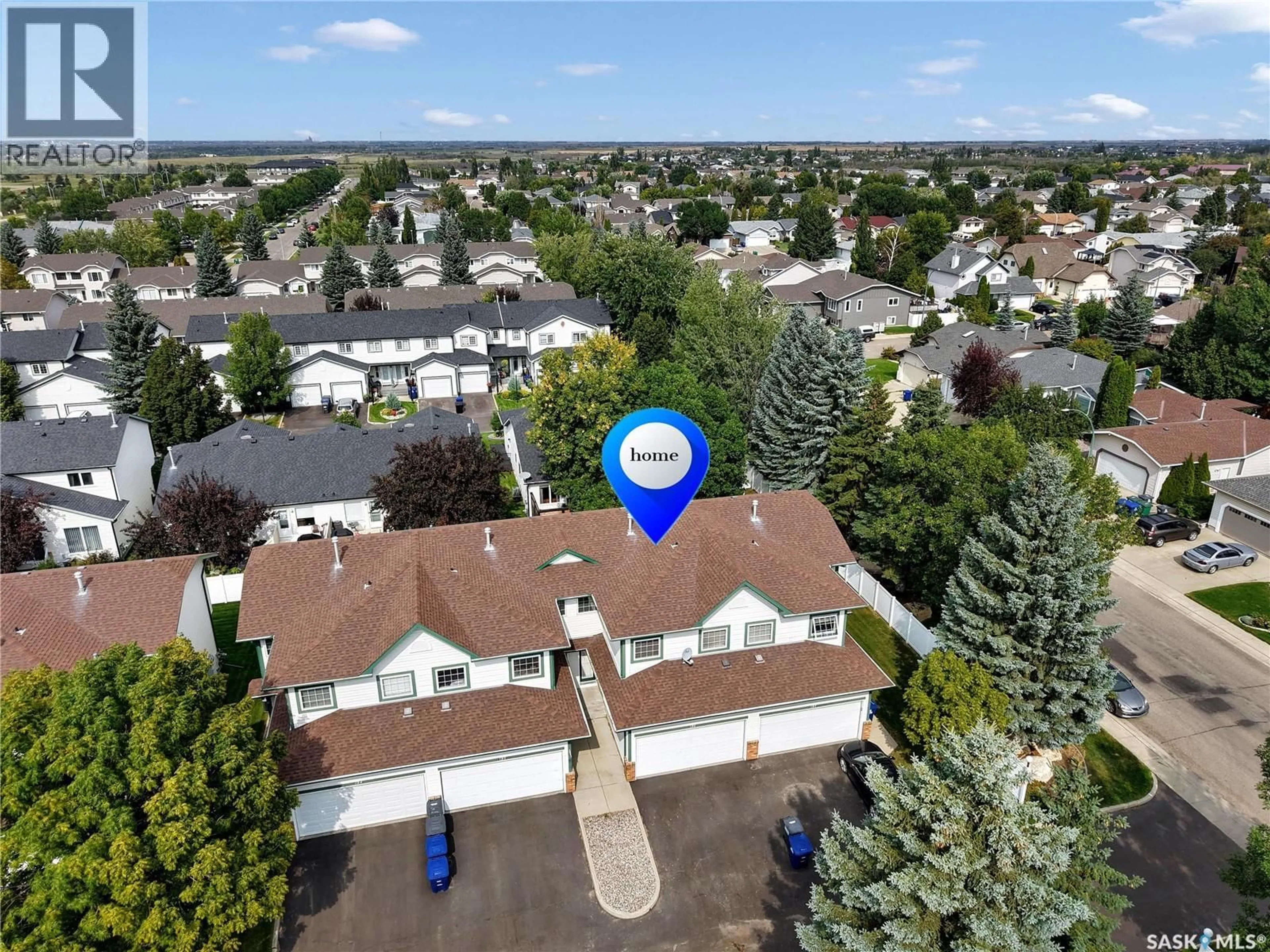 A pic from outside/outdoor area/front of a property/back of a property/a pic from drone, mountain view for 515 - 126 MCWILLIE AVENUE, Saskatoon Saskatchewan S7S1K8
