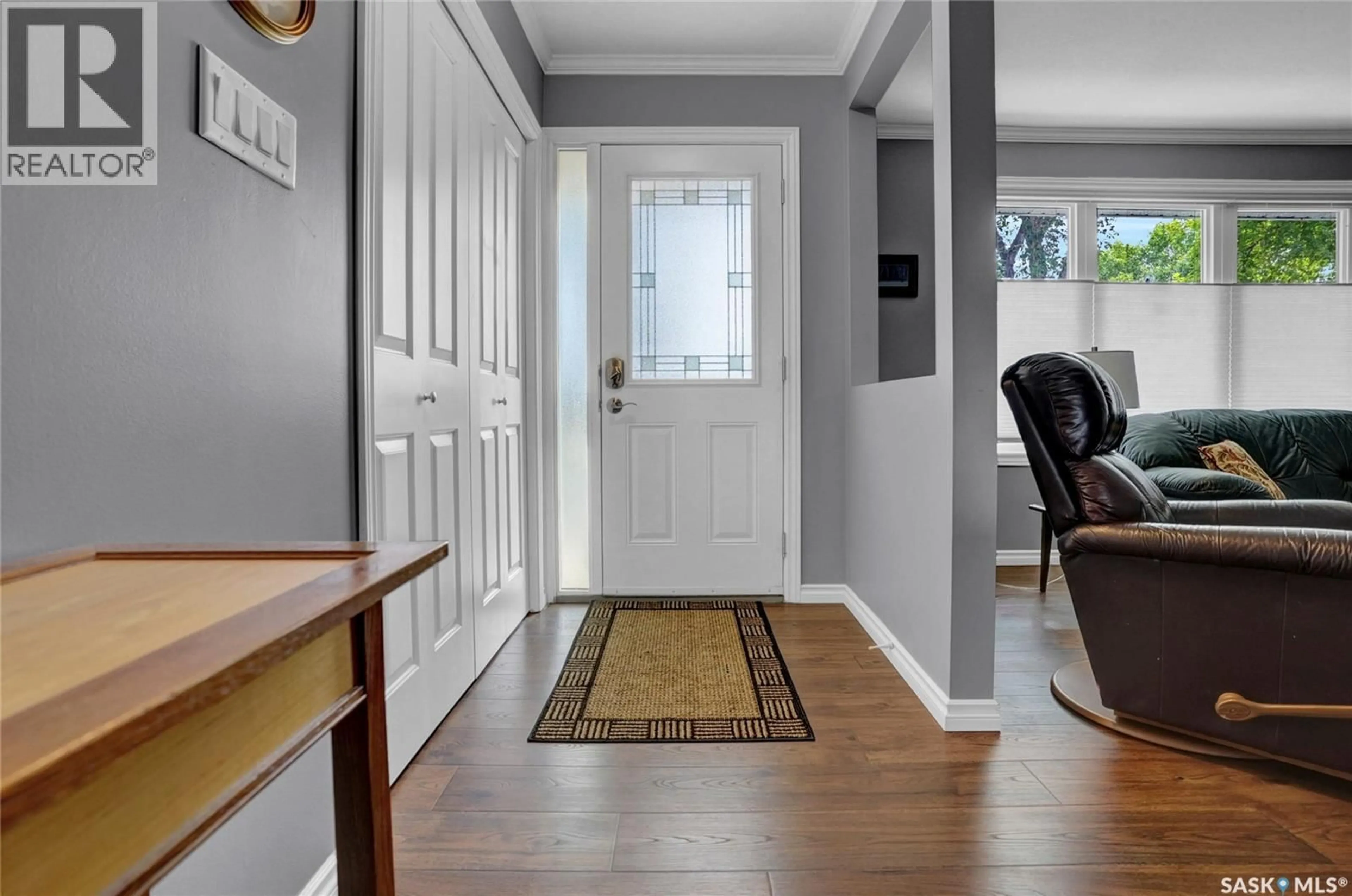 Indoor entryway for 66 KENNEDY CRESCENT, Regina Saskatchewan S4R6G4