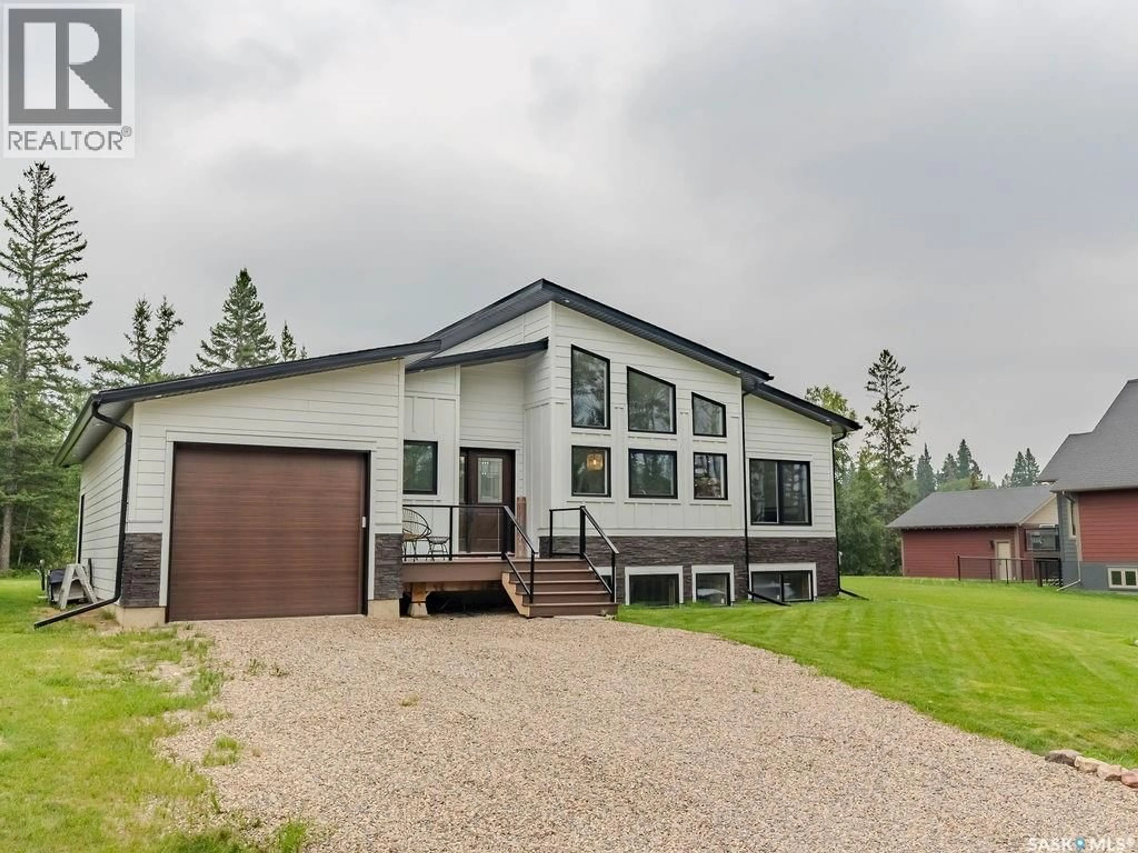 Home with vinyl exterior material, unknown for 6 NEIS ACCESS ROAD, Lakeland Rm No. 521 Saskatchewan S0J0N0