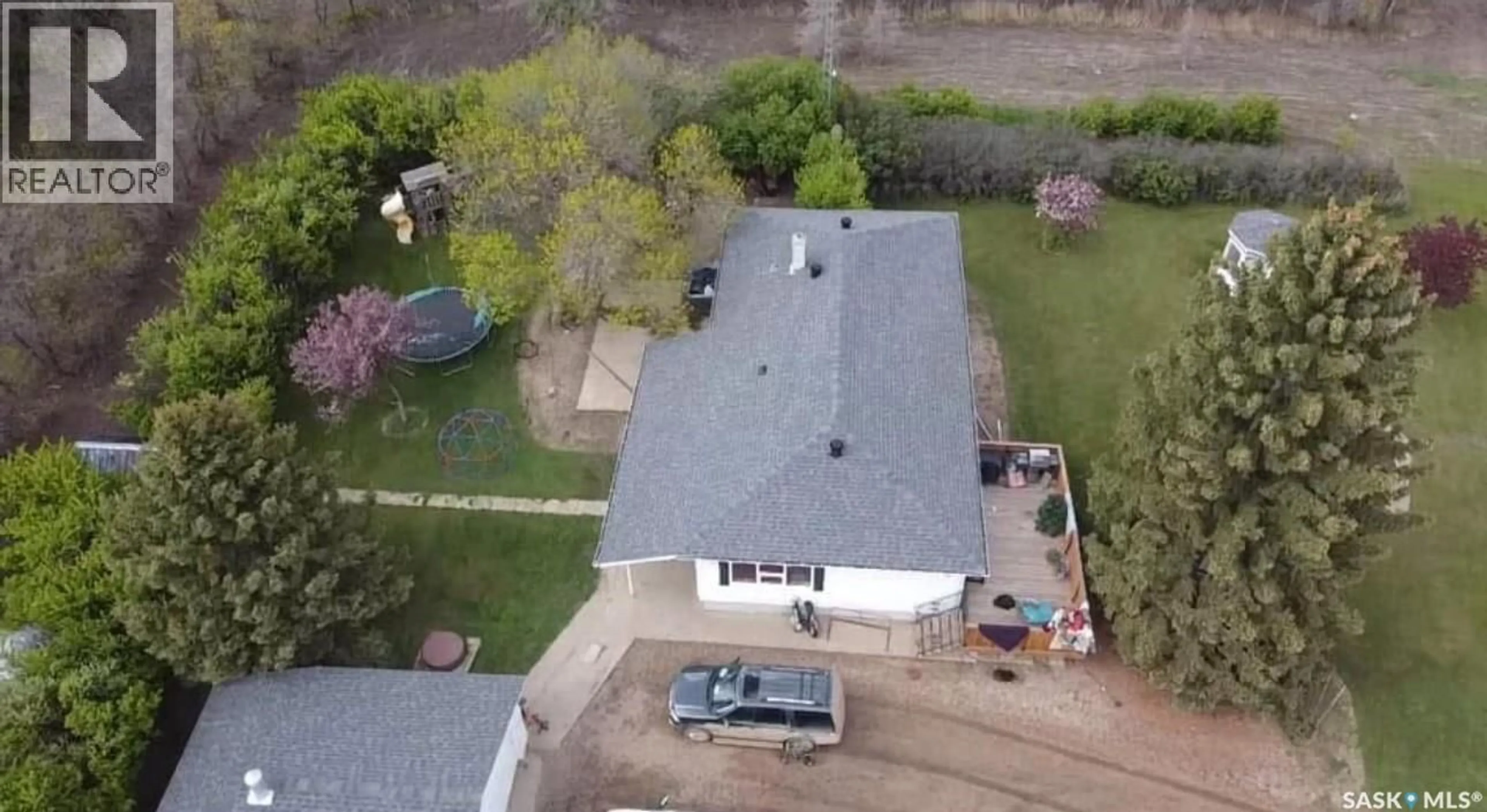 A pic from outside/outdoor area/front of a property/back of a property/a pic from drone, unknown for WILLER ACREAGE, Stonehenge Rm No. 73 Saskatchewan S0H0B0