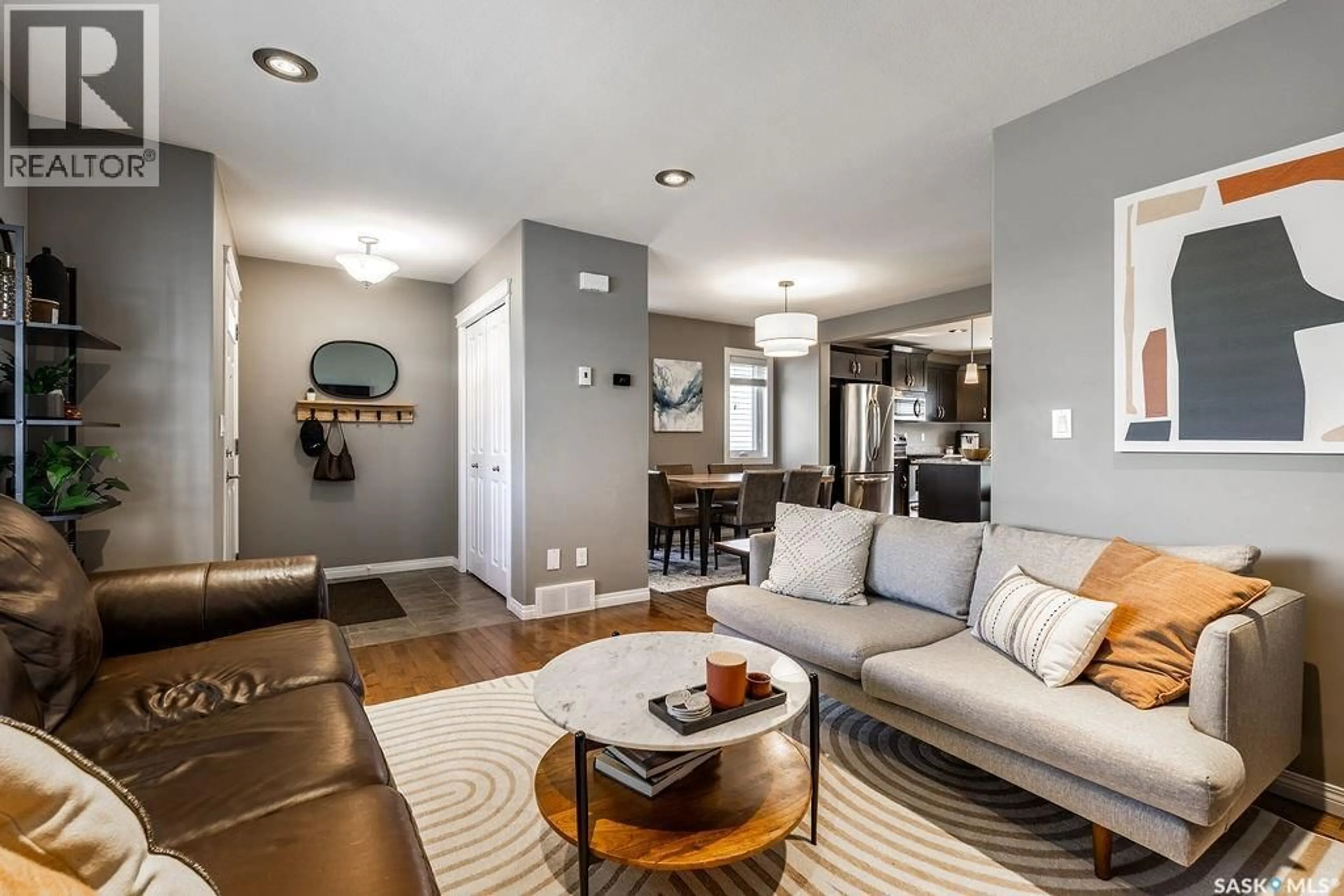 Living room with furniture, unknown for 522 STONEBRIDGE COMMON, Saskatoon Saskatchewan S7T1C8