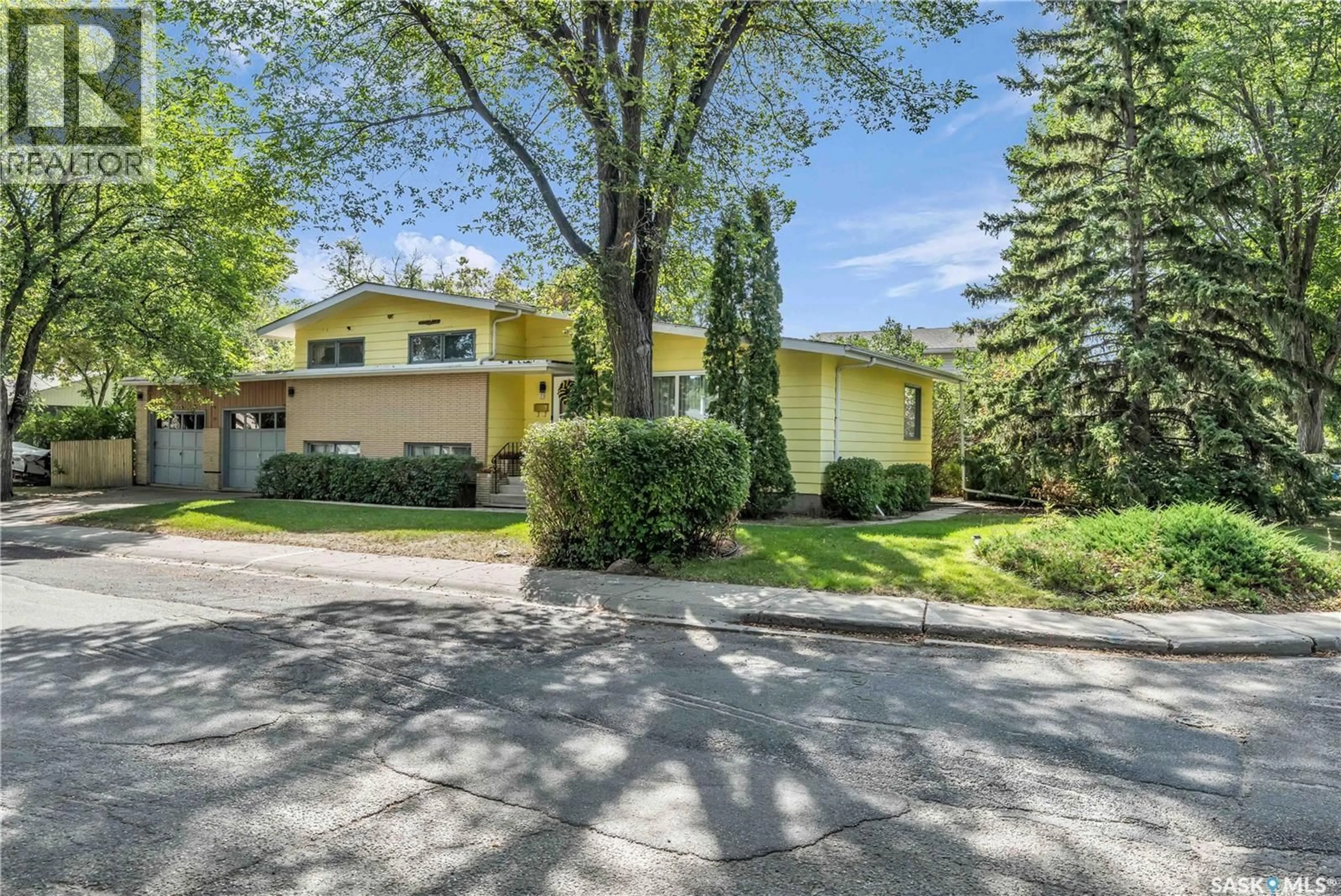 Unknown for 73 TIBBITS ROAD, Regina Saskatchewan S4S1N5