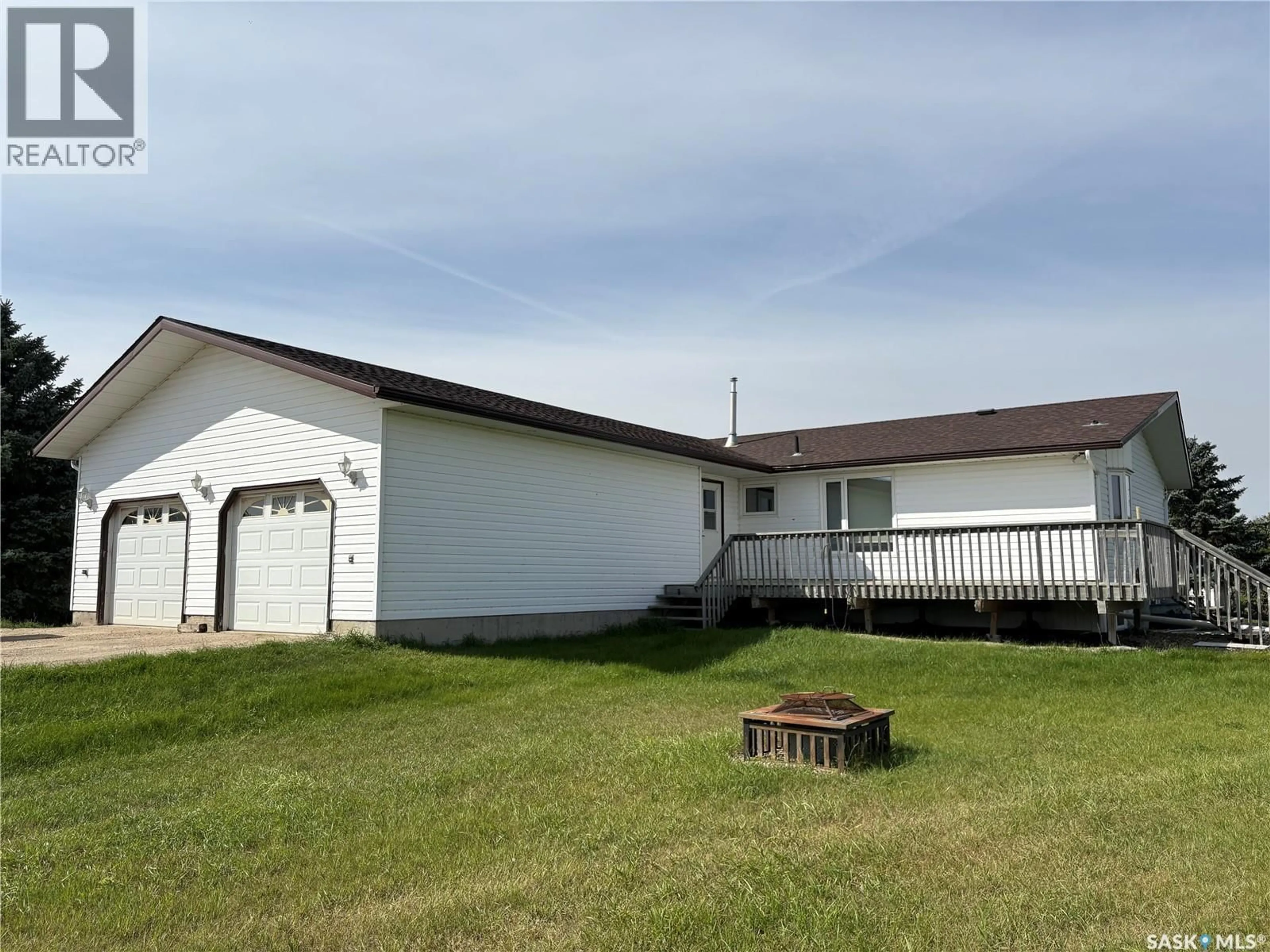 A pic from outside/outdoor area/front of a property/back of a property/a pic from drone, unknown for KOOB ACREAGE, Viscount Rm No. 341 Saskatchewan S0K4M0