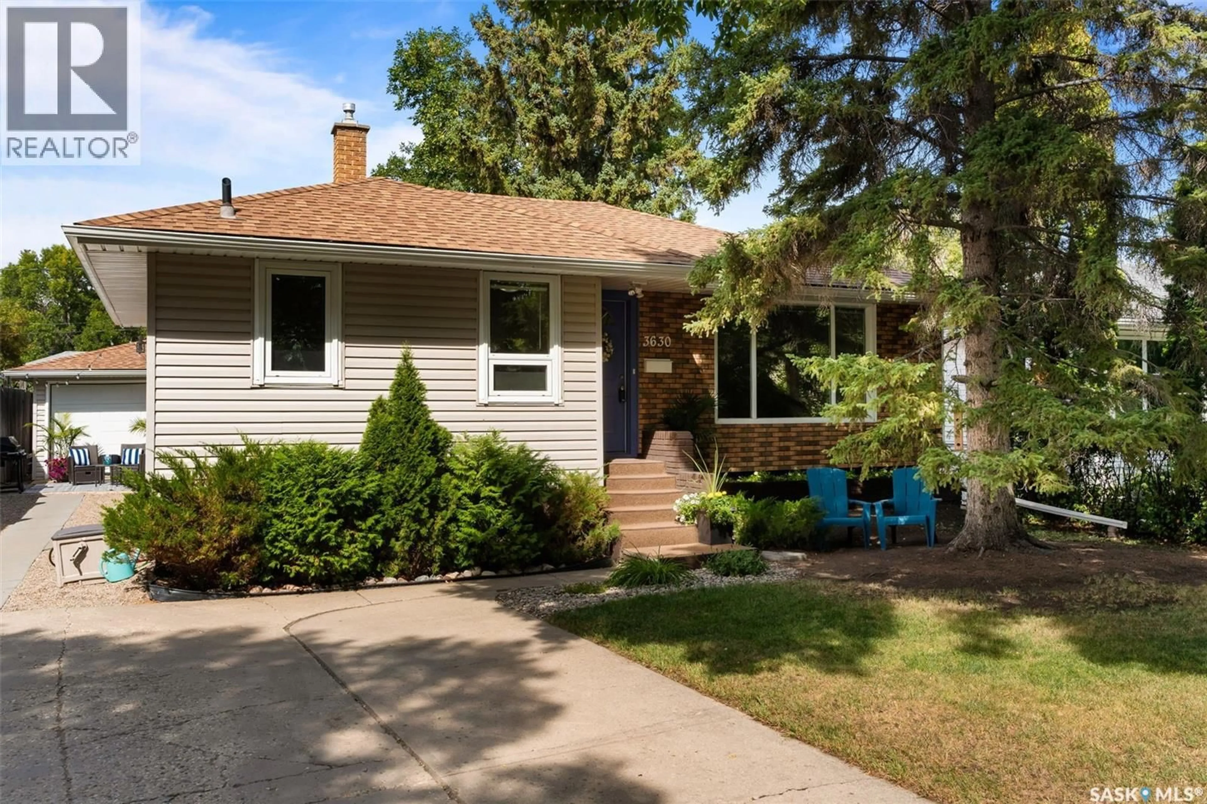 Home with vinyl exterior material, street for 3630 21ST AVENUE, Regina Saskatchewan S4S0V2