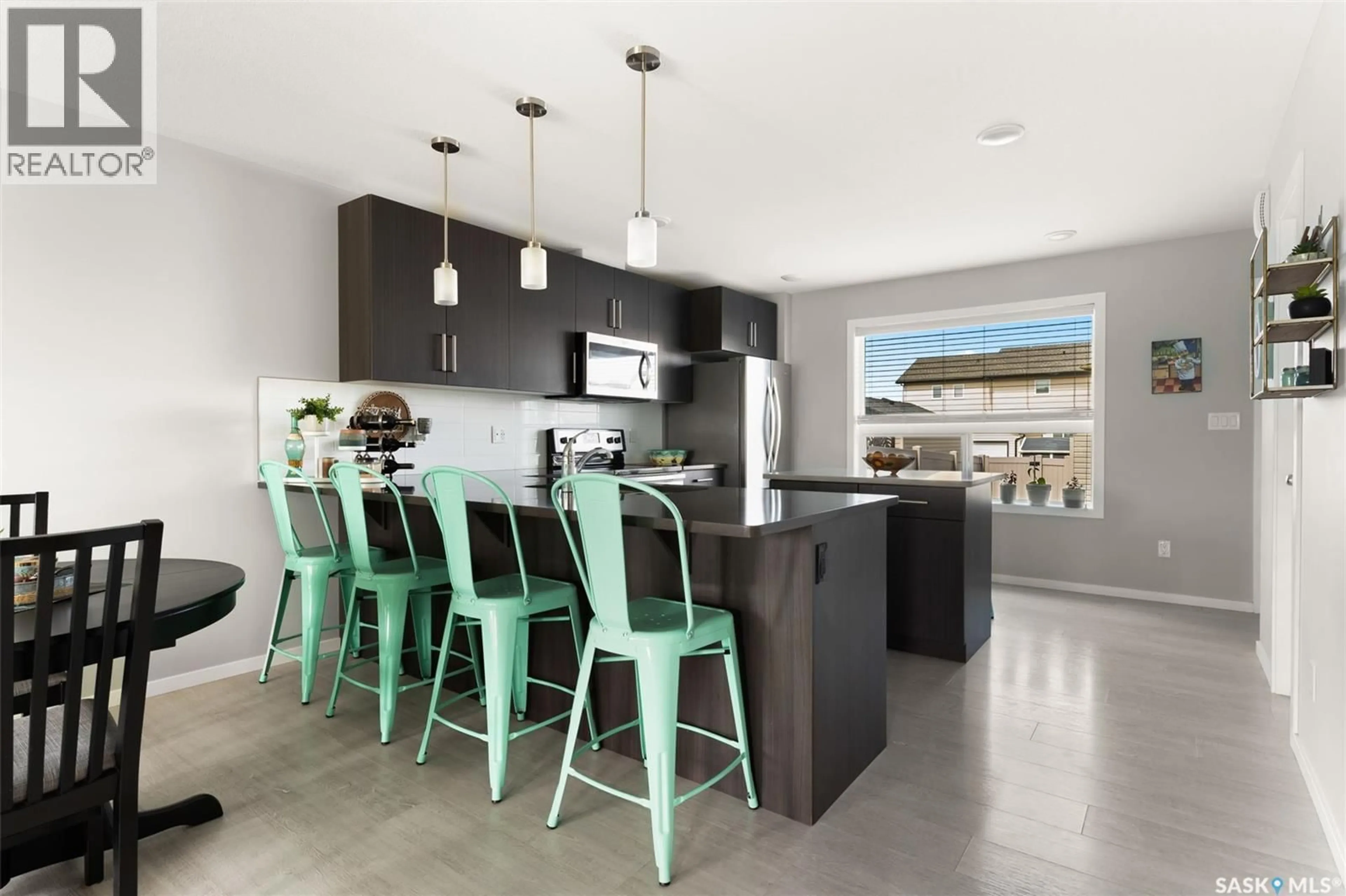 Open concept kitchen, unknown for 8012 CANOLA AVENUE, Regina Saskatchewan S4Y0E7
