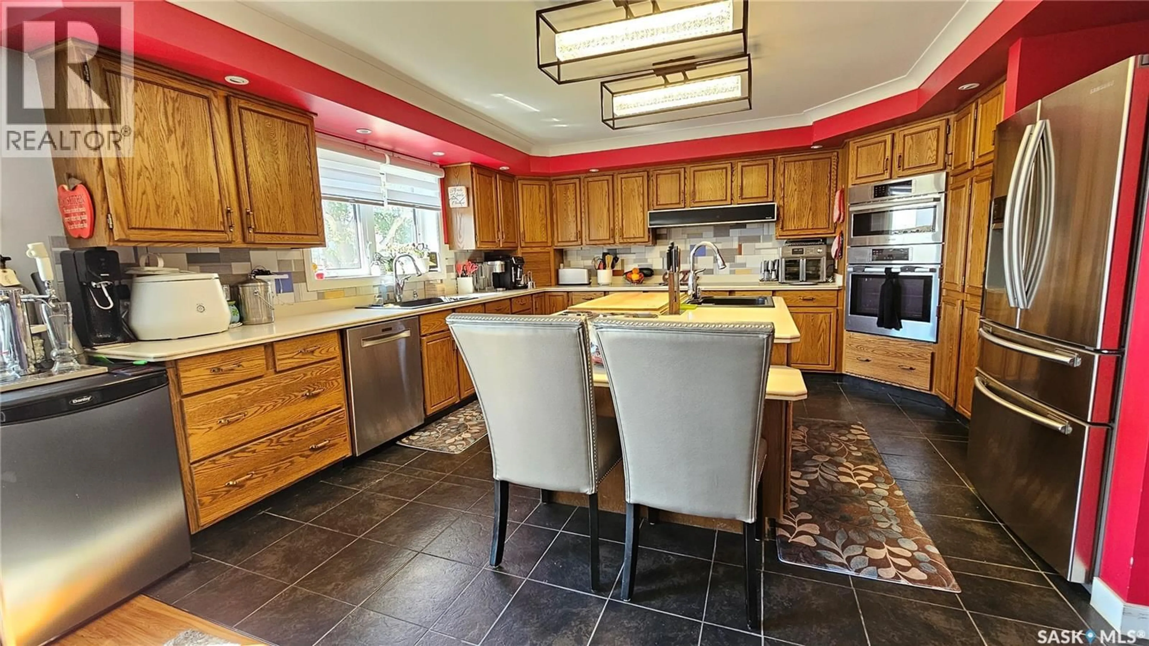 Open concept kitchen, ceramic/tile floor for CABRI, Cabri Saskatchewan S0N0J0