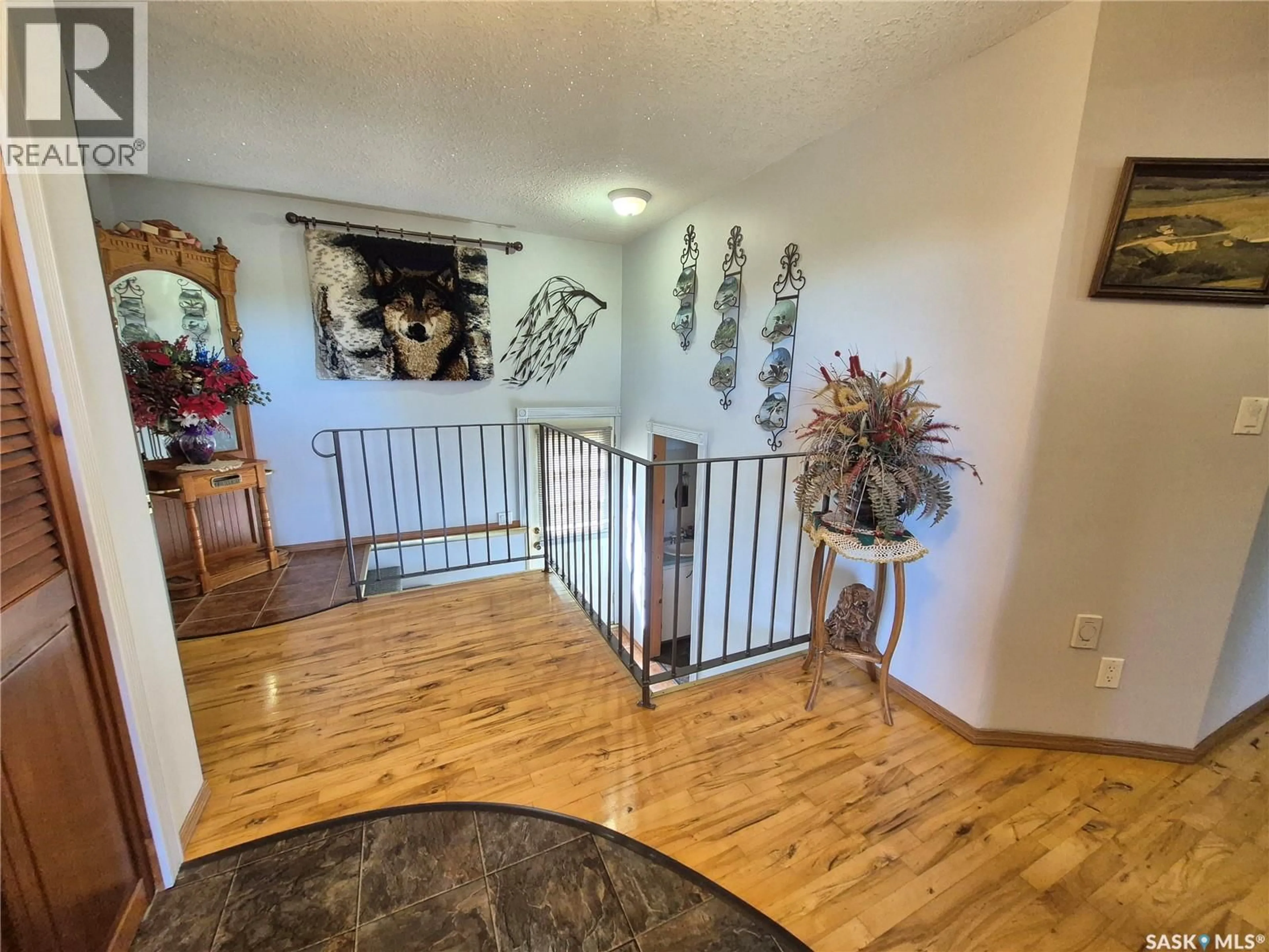 Unknown for 713 RAILWAY AVENUE, Midale Saskatchewan S0C1S0