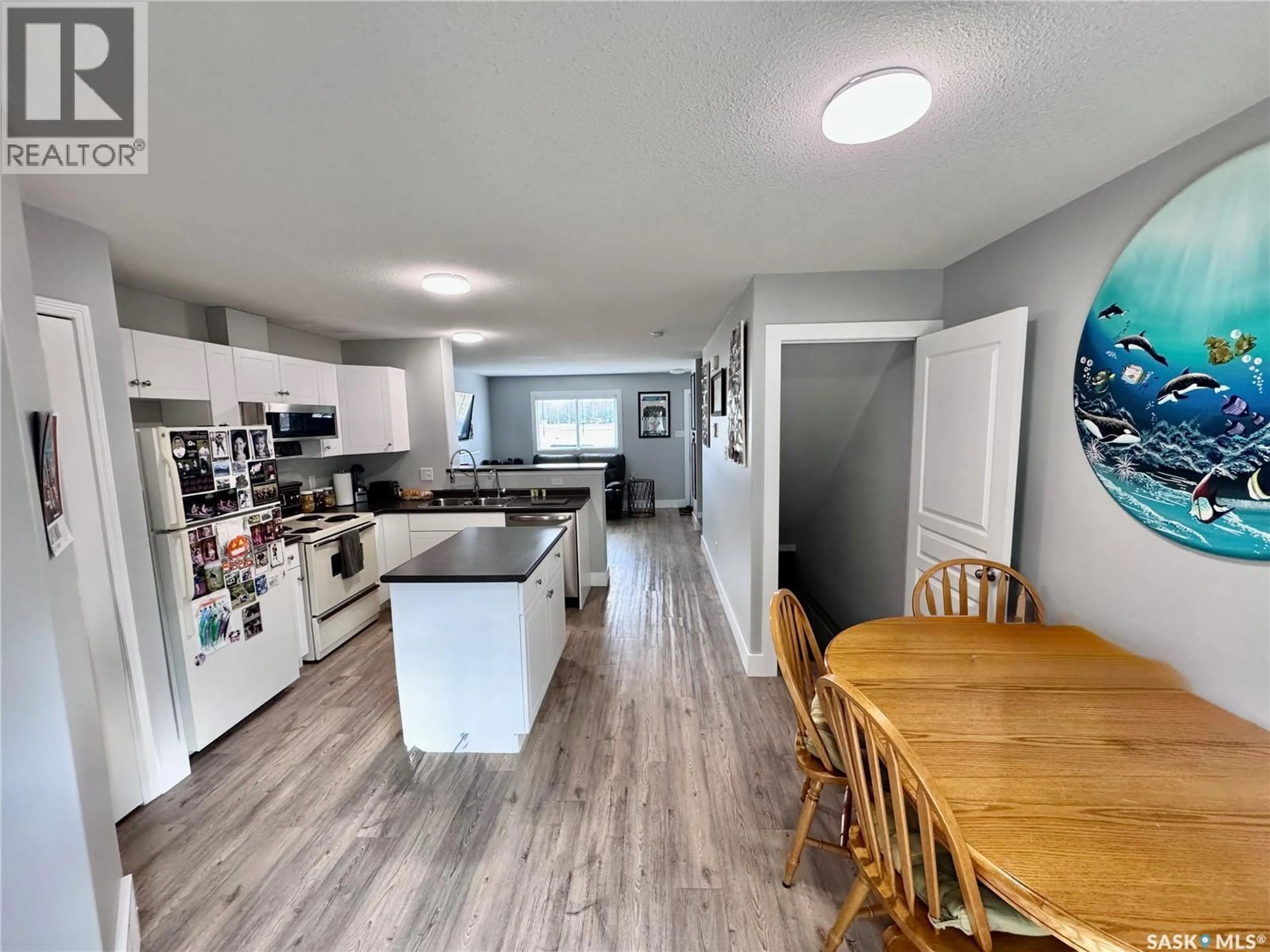 Open concept kitchen, unknown for 851 - 307 CHESTER ROAD, Moose Jaw Saskatchewan S6J0A4