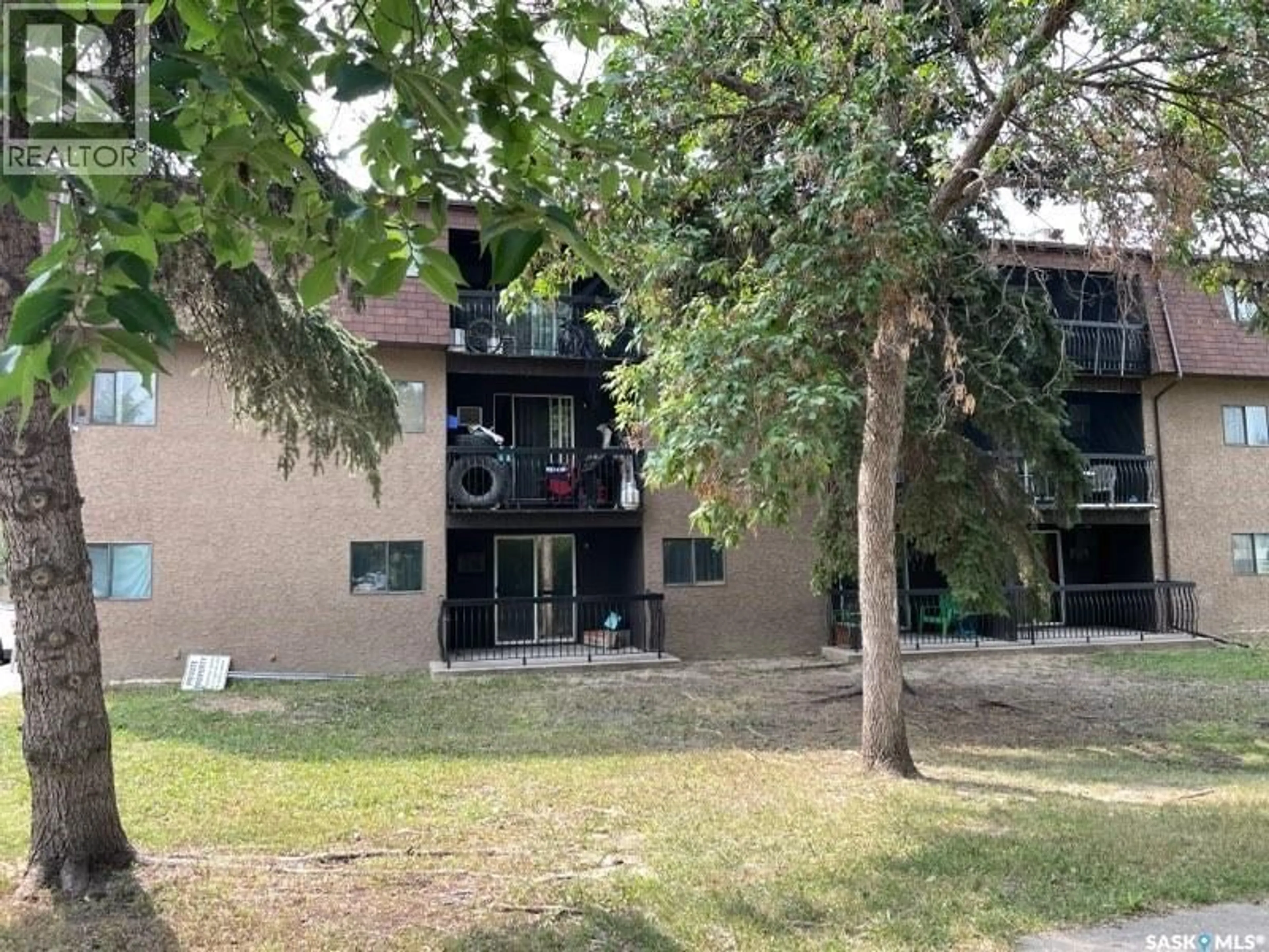 Unknown for 15 - 211 BARR STREET, Regina Saskatchewan S4R8B4