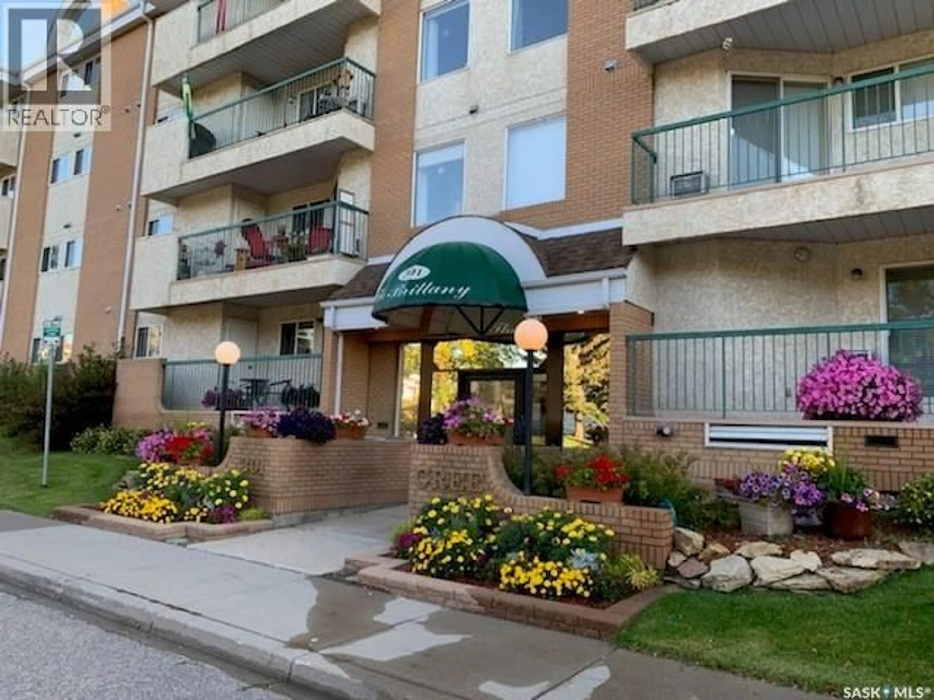 Unknown for 403 301 CREE CRESCENT, Saskatoon Saskatchewan S7K7Y3