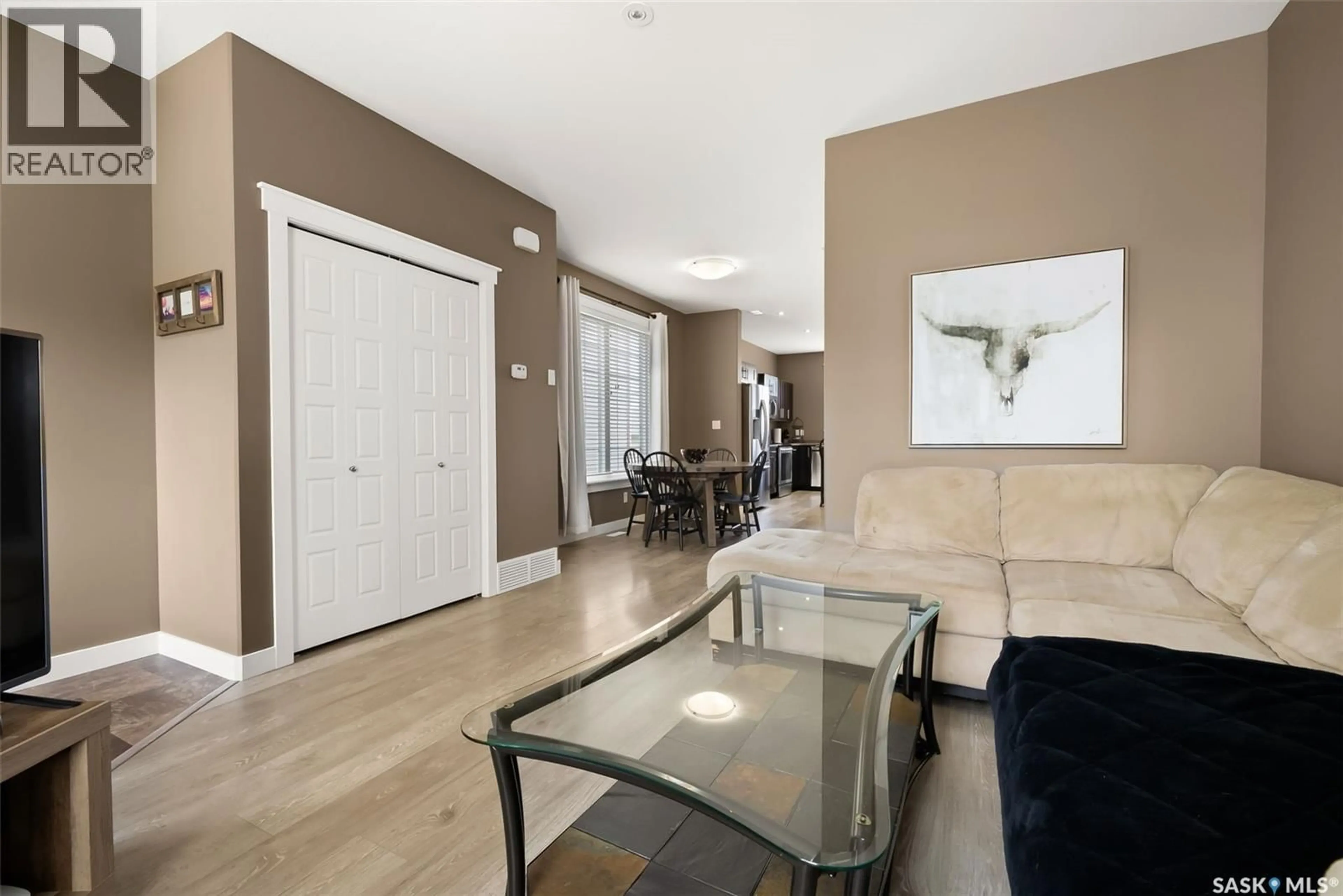 Unknown for 4353 JAMES HILL ROAD, Regina Saskatchewan S4W0L4