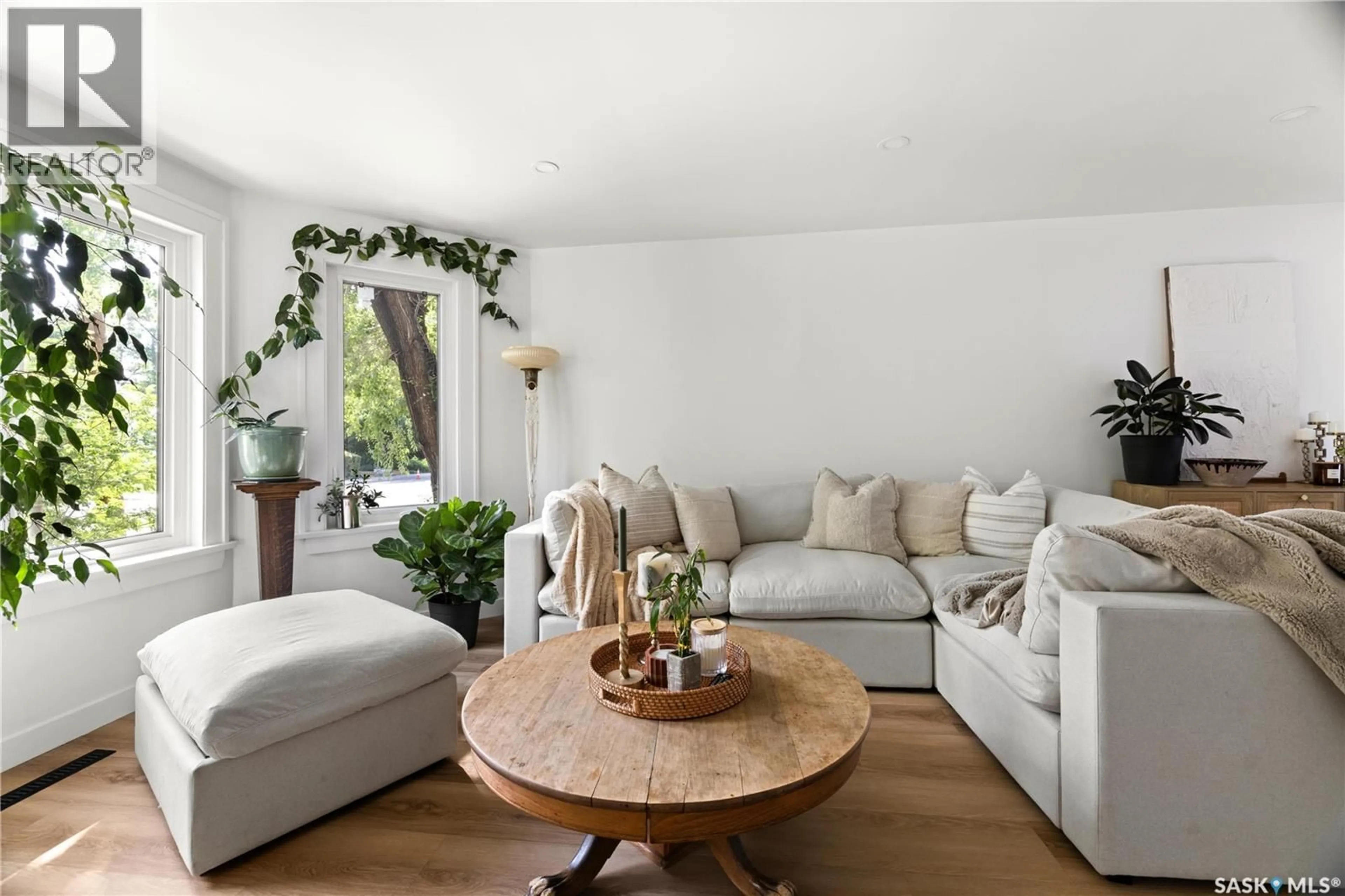 Living room with furniture, unknown for 2072 PRINCESS STREET, Regina Saskatchewan S4T3Z4