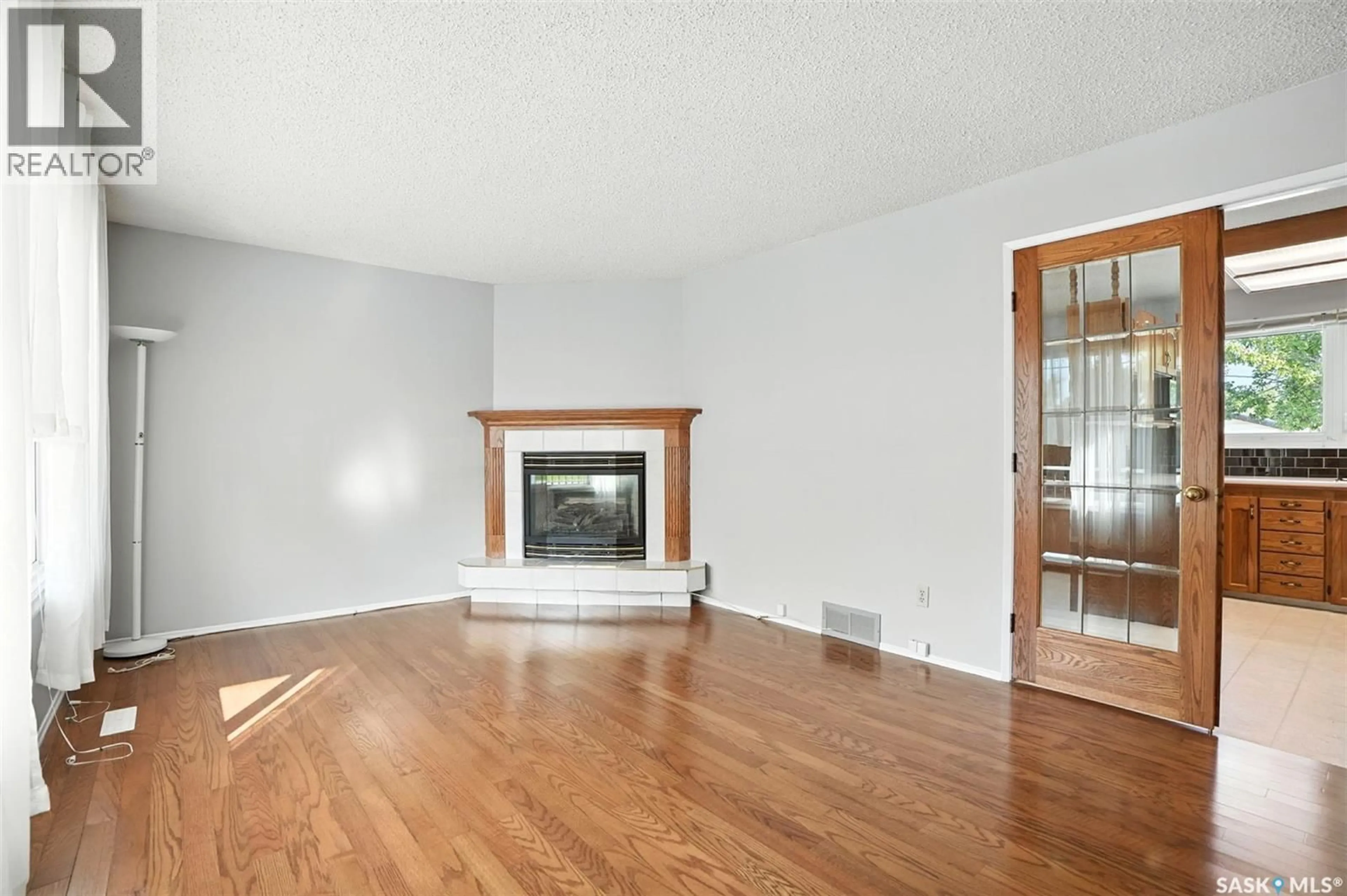 Unknown for 446 COCKBURN CRESCENT, Saskatoon Saskatchewan S7L5S5
