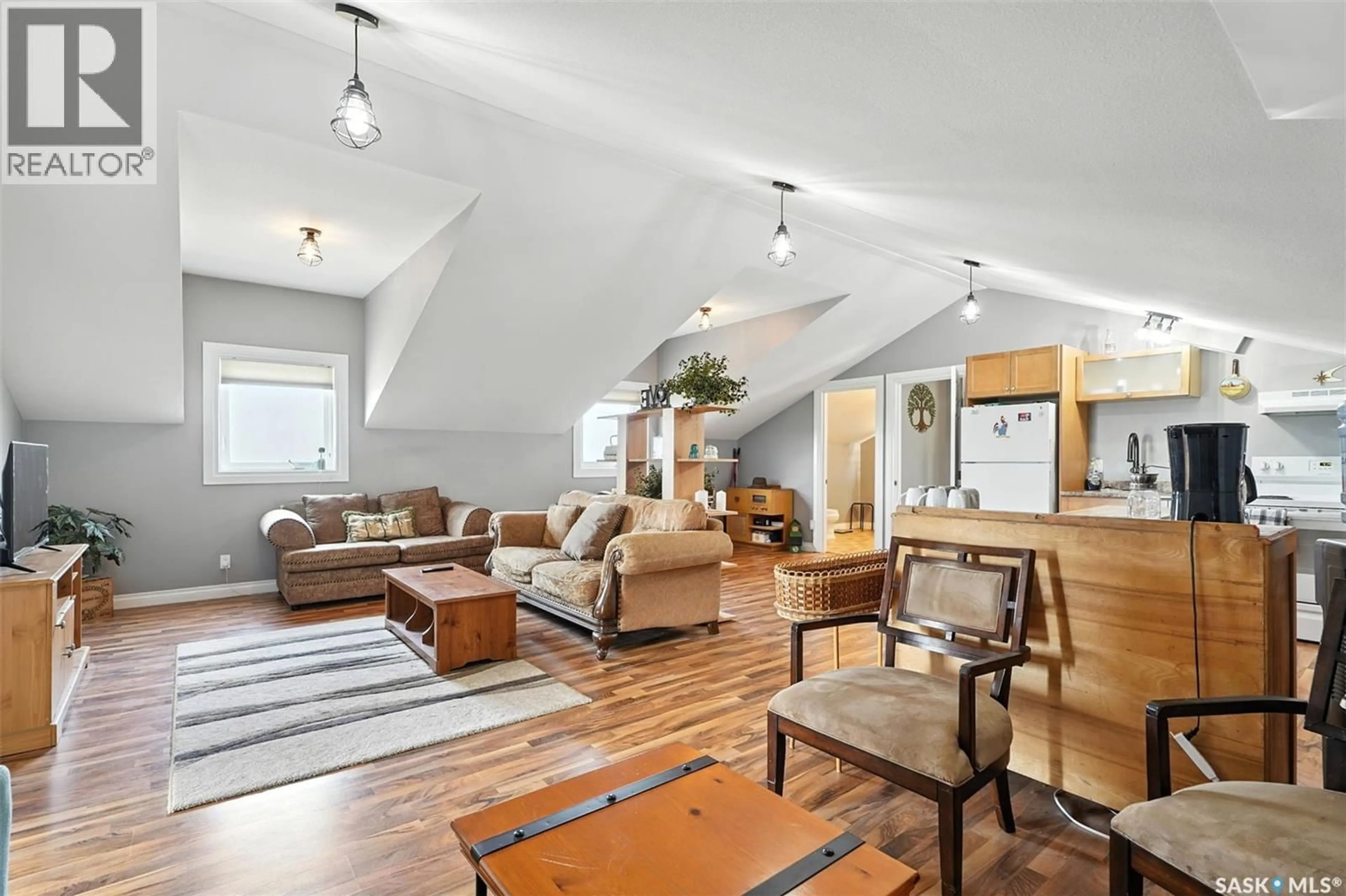 Living room with furniture, unknown for 32 HIDDEN RIDGE BEND, Corman Park Rm No. 344 Saskatchewan S7K3J8
