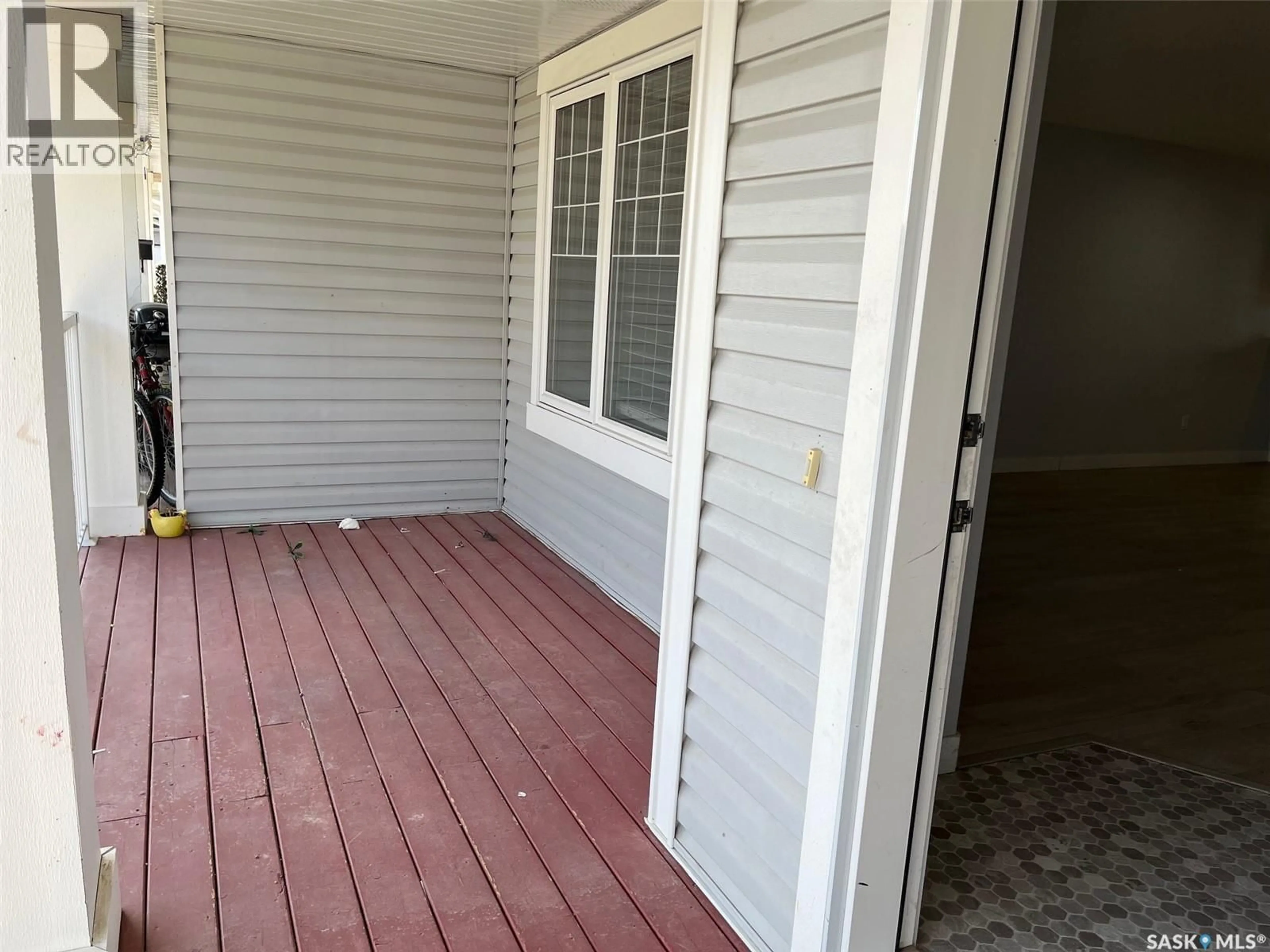 Unknown for 5652 PREFONTAINE AVENUE, Regina Saskatchewan S4W0M8